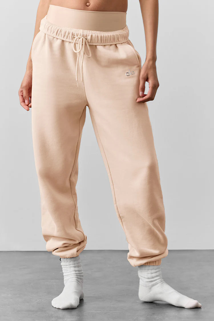 Accolade Sweatpant