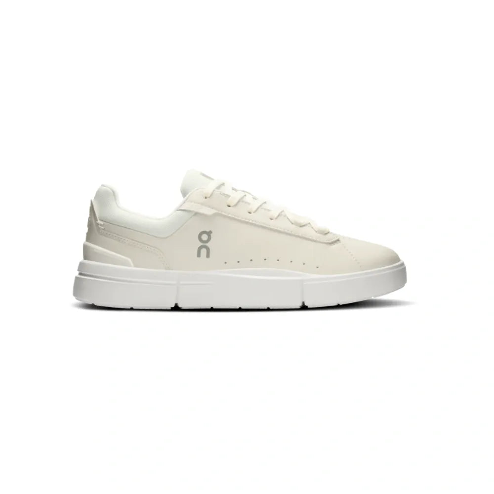 The Roger Advantage Ivory | Ivory On Running