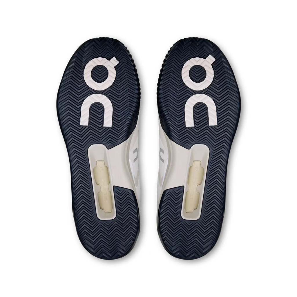 THE ROGER Advantage Pro Clay White | Cream