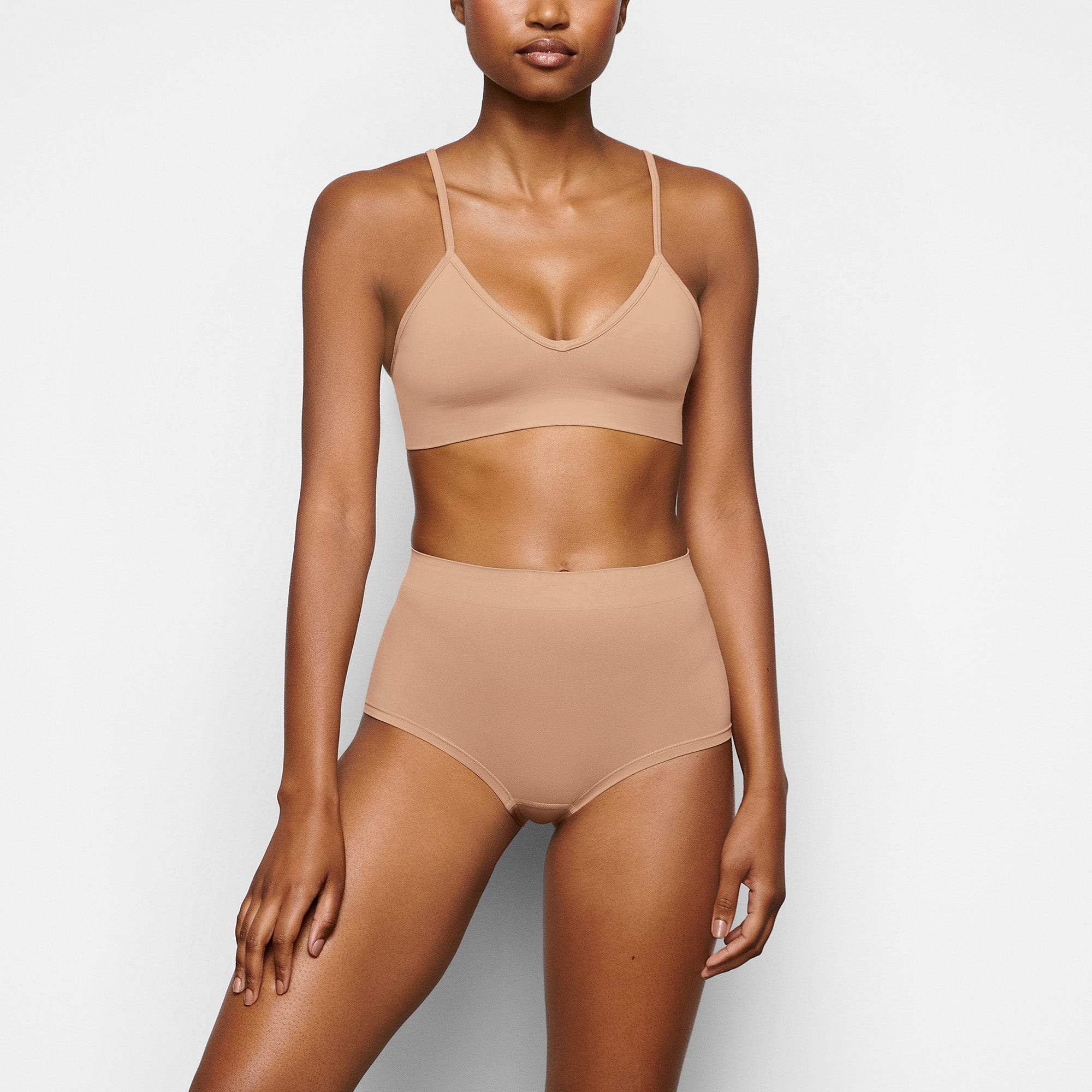 Soft Smoothing Seamless Boy Short