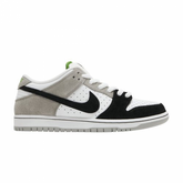 Nike Dunk Low SB 'Chlorophyll'