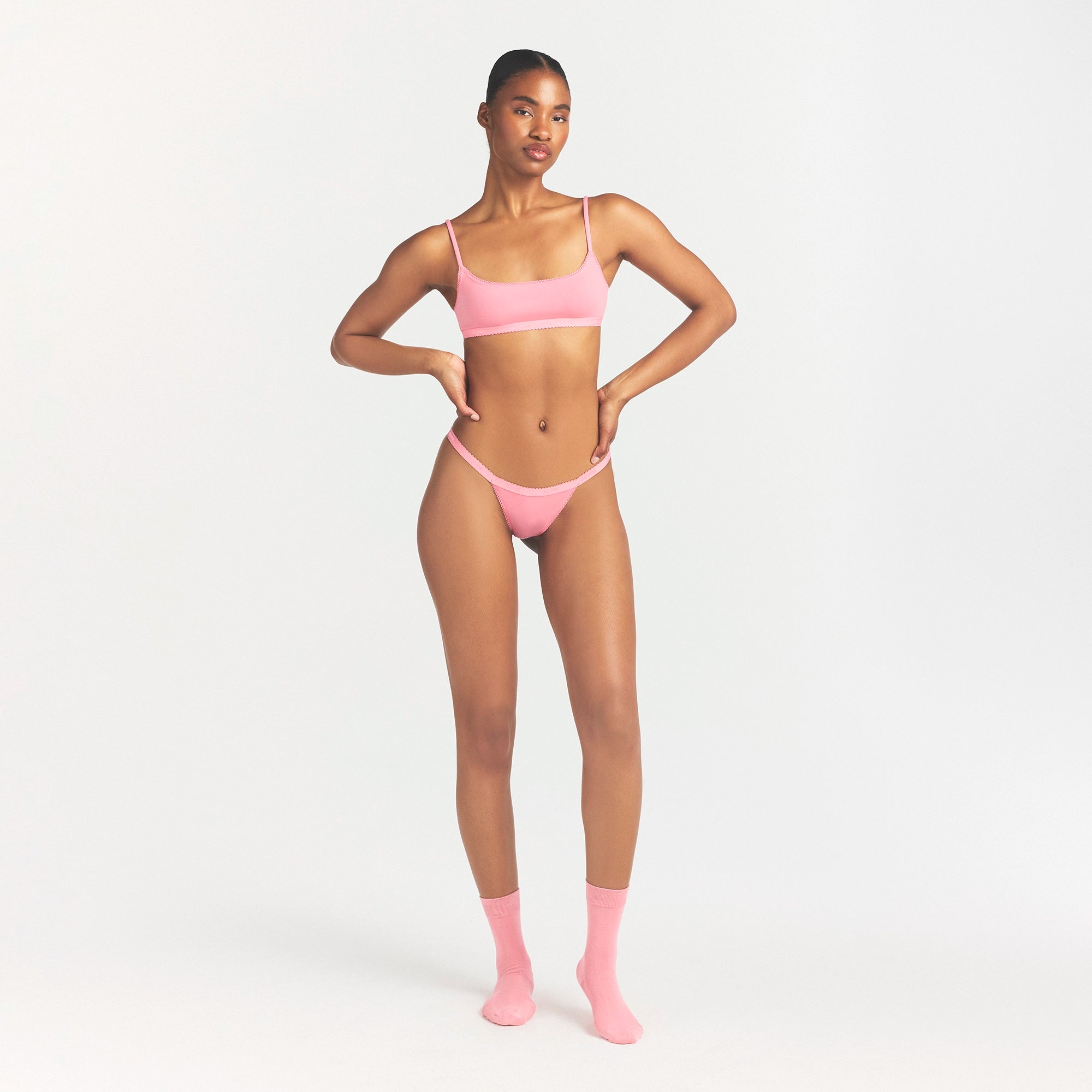 Lightweight Cotton Logo Picot Thong