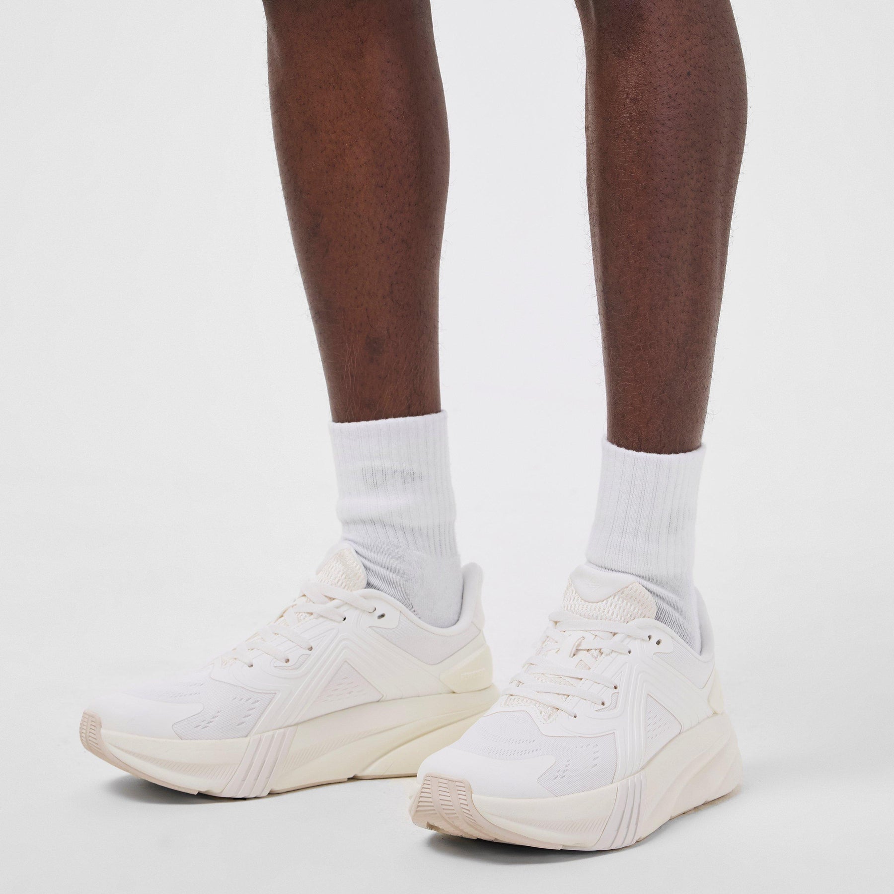 R247 Arc-1 Running Trainers