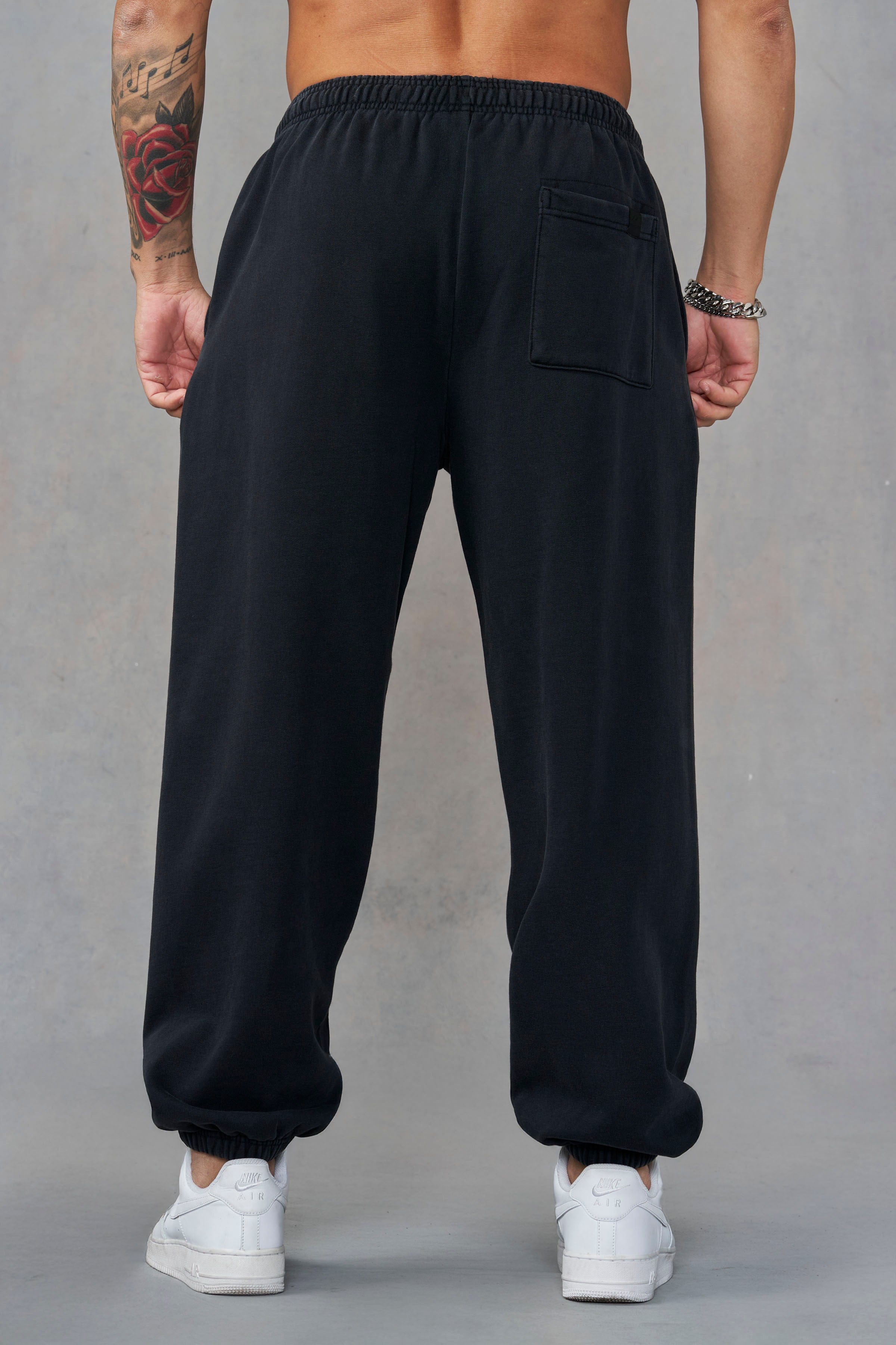 2154 - Throwback Baggy Joggers