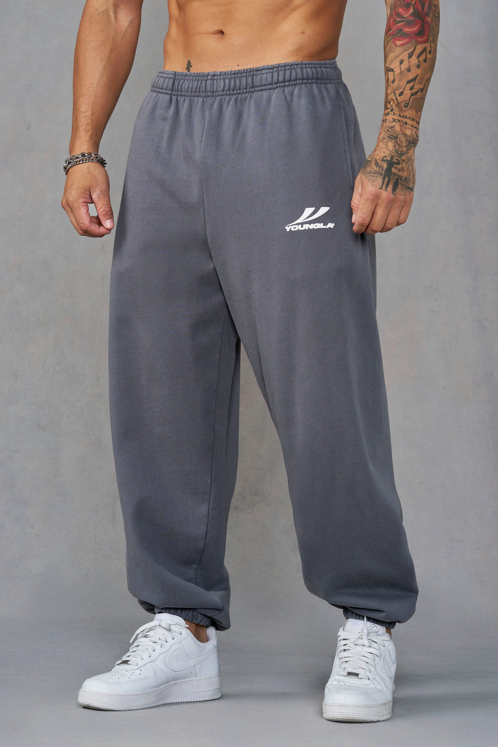 2154 - Throwback Baggy Joggers