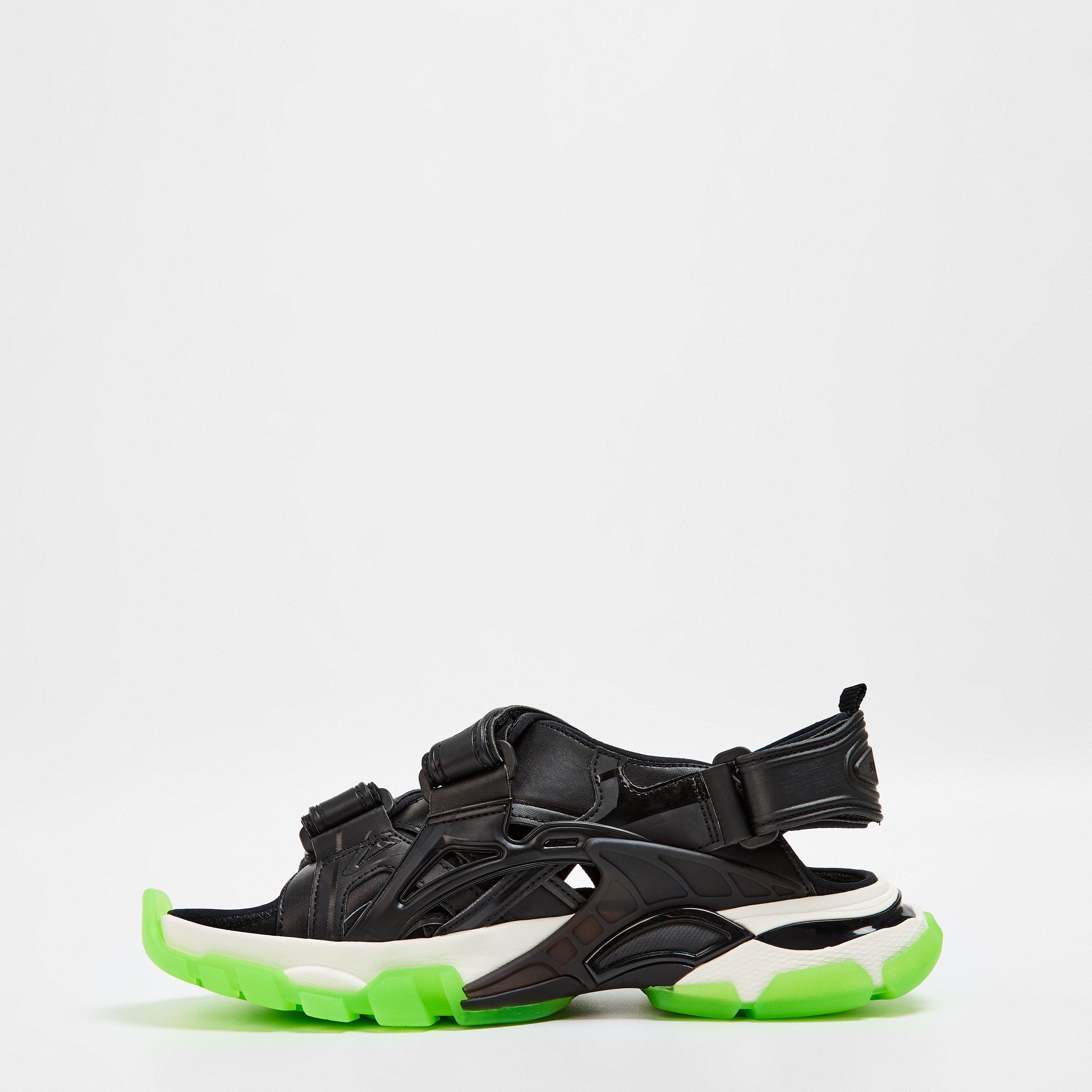 Track Sandals