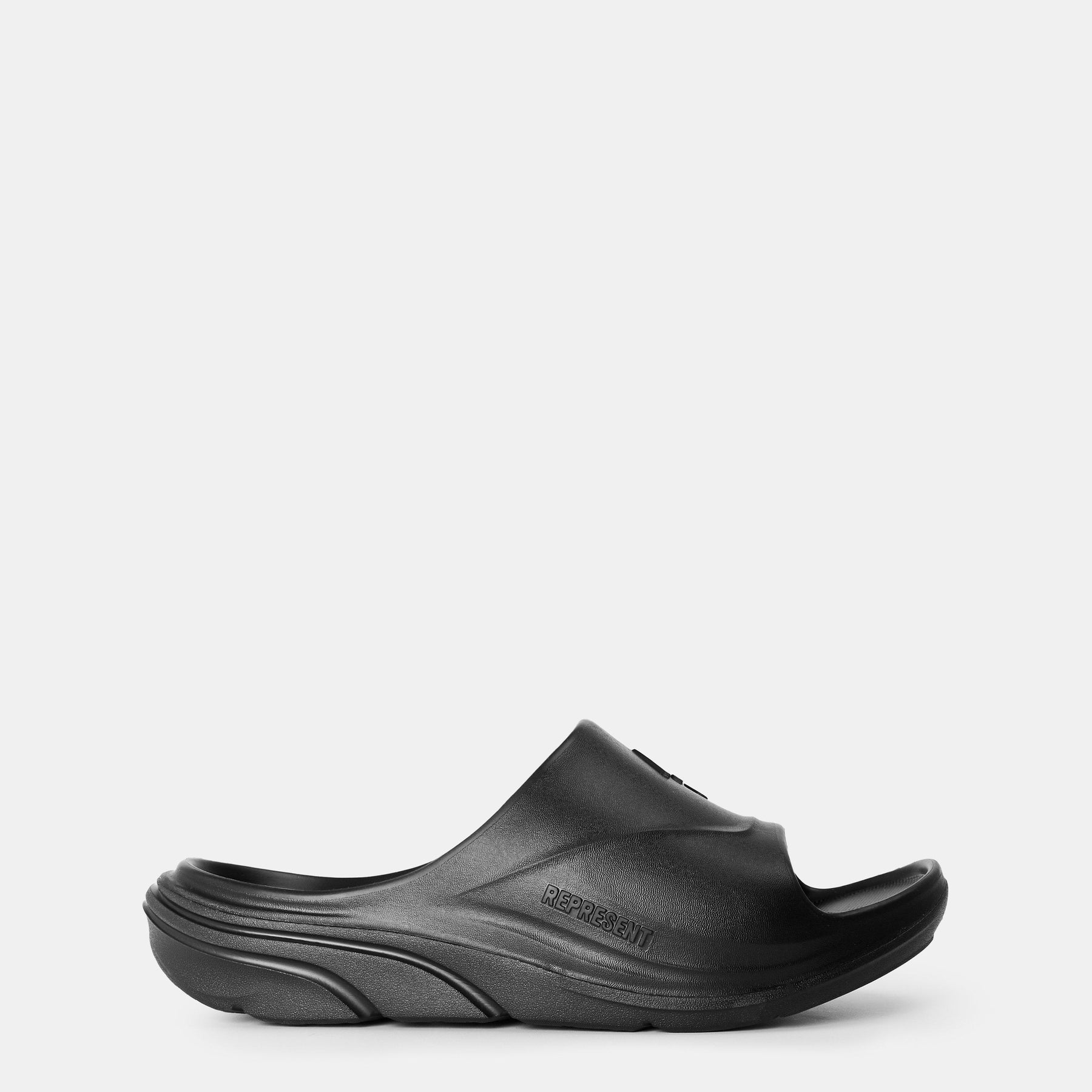 Men's Pool Shoes
