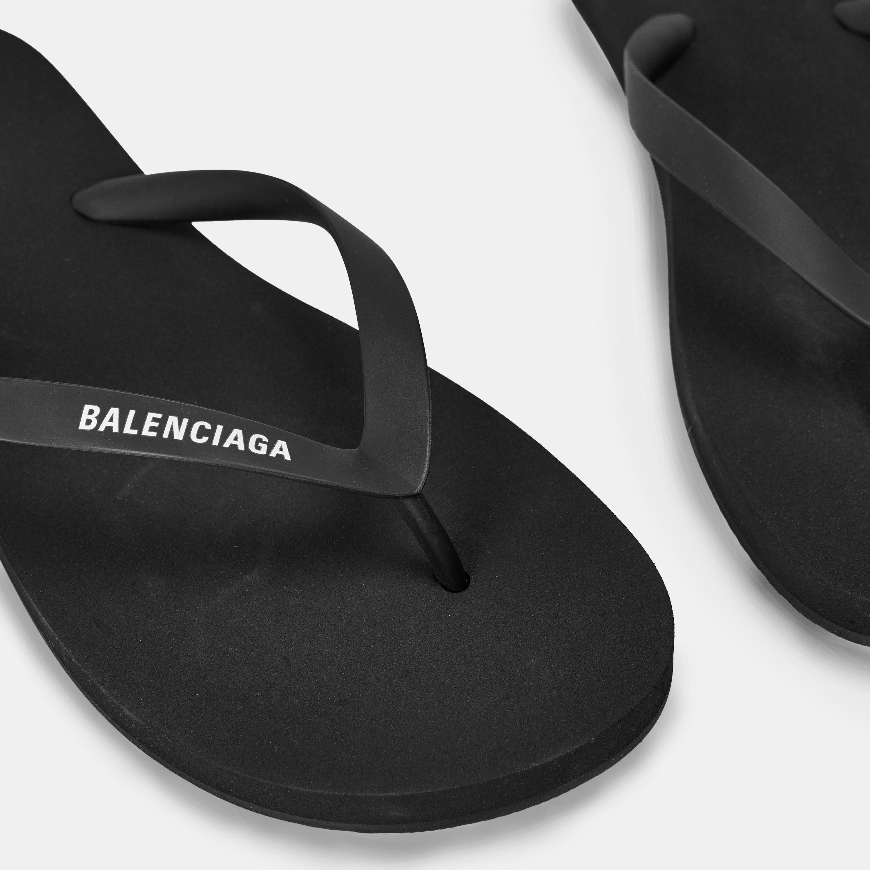 Women's Flip Flops