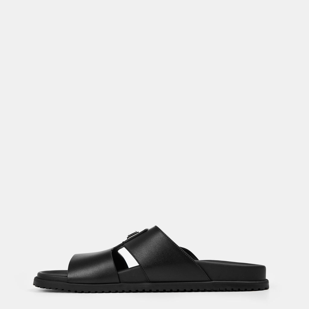 Men's Plaque Flat Sandals