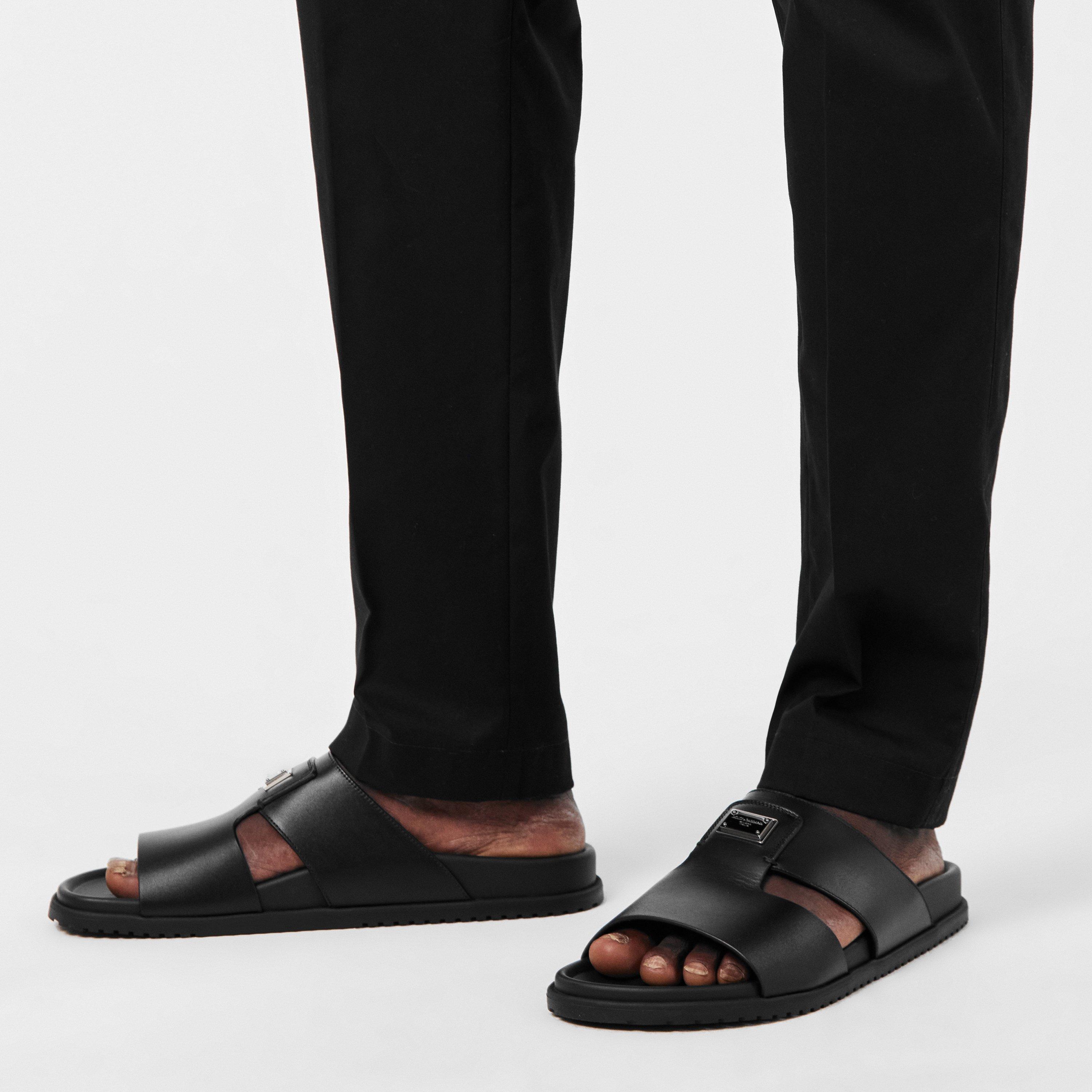 Men's Plaque Flat Sandals