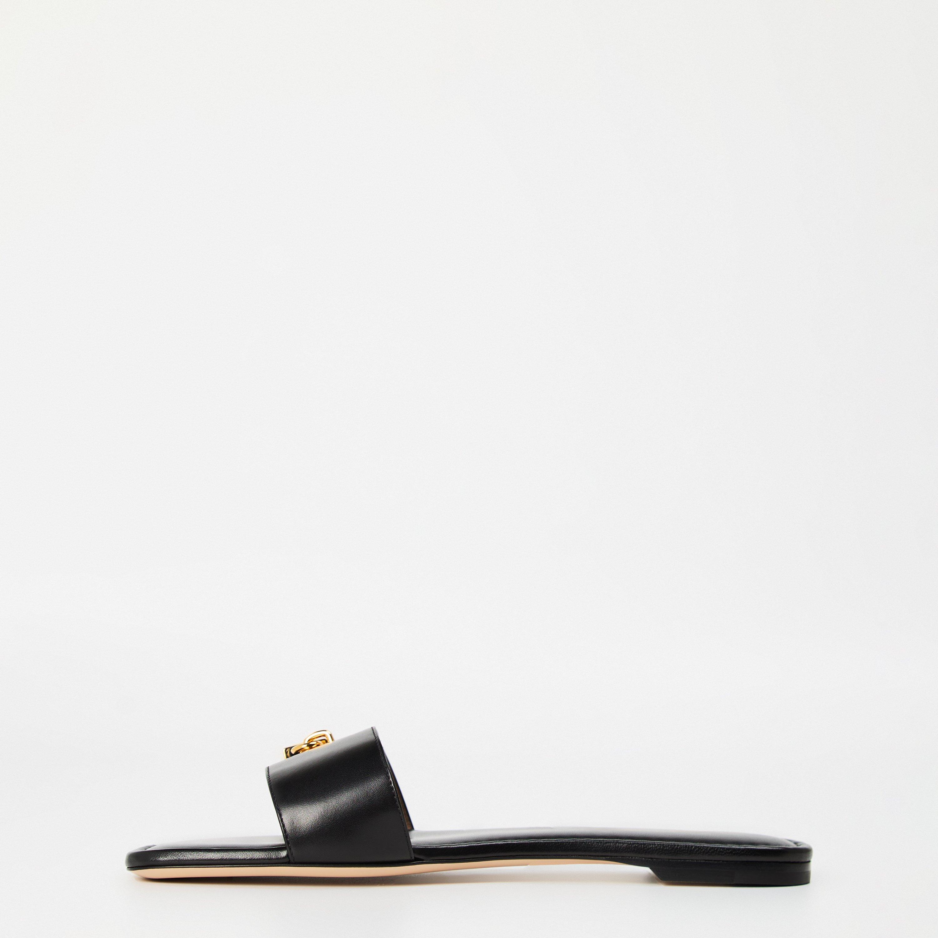 Women's Flat Sandals