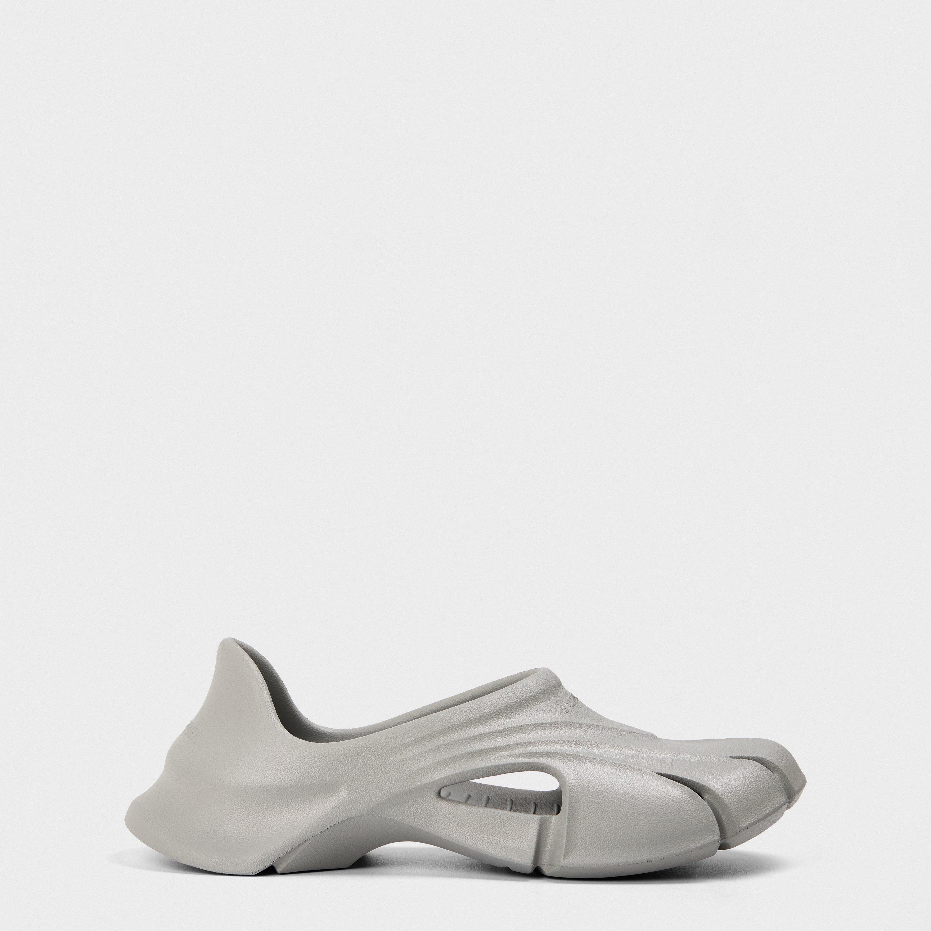 Mold Closed Sandals