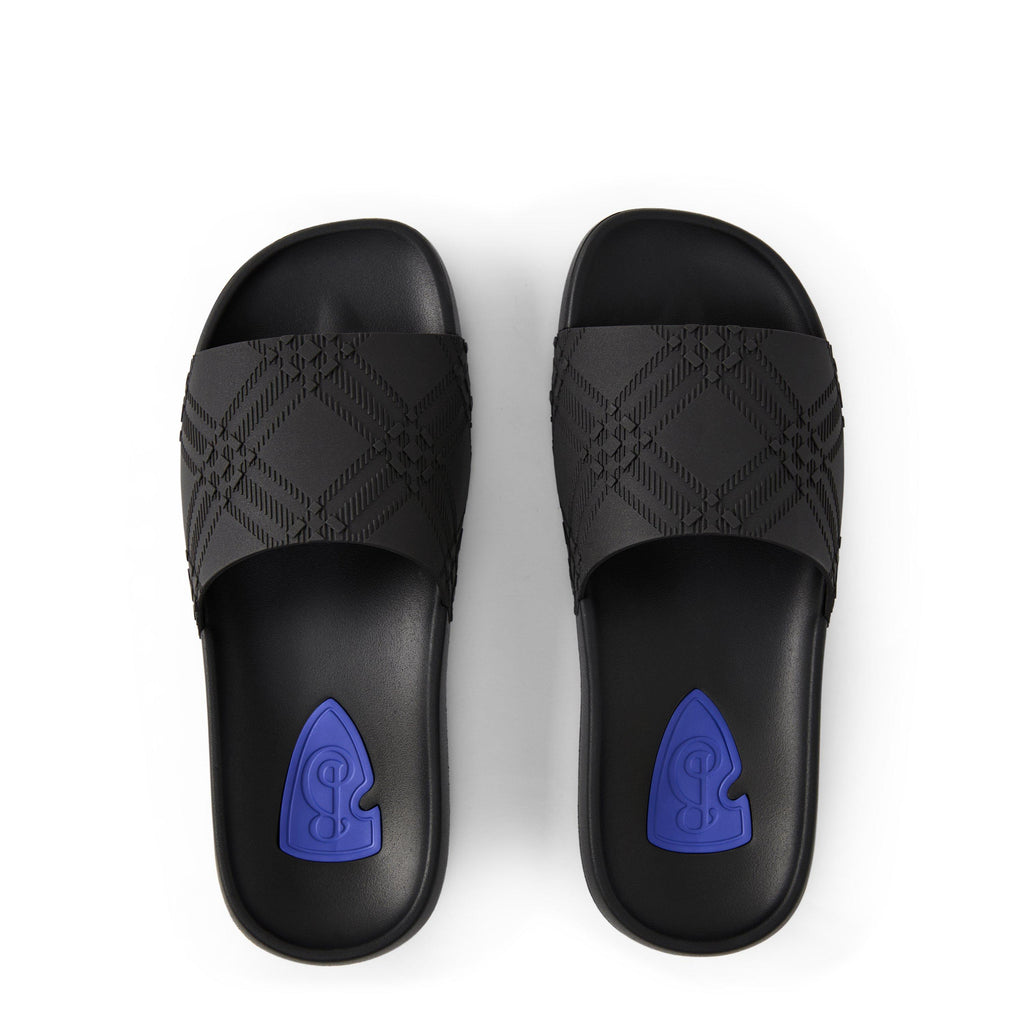 Embossed Check Dive Slides