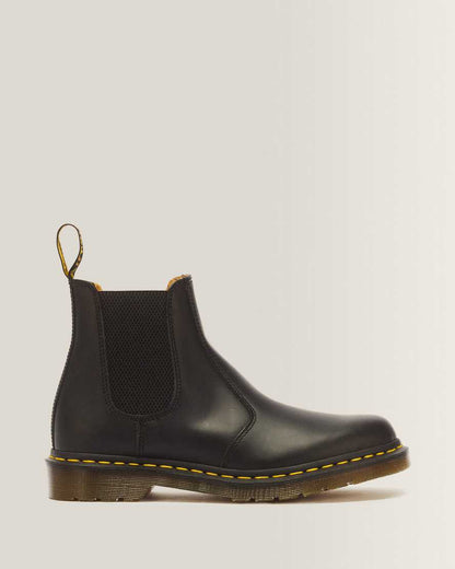2976 Yellow Stitch Smooth Leather Chelsea Boots — Black