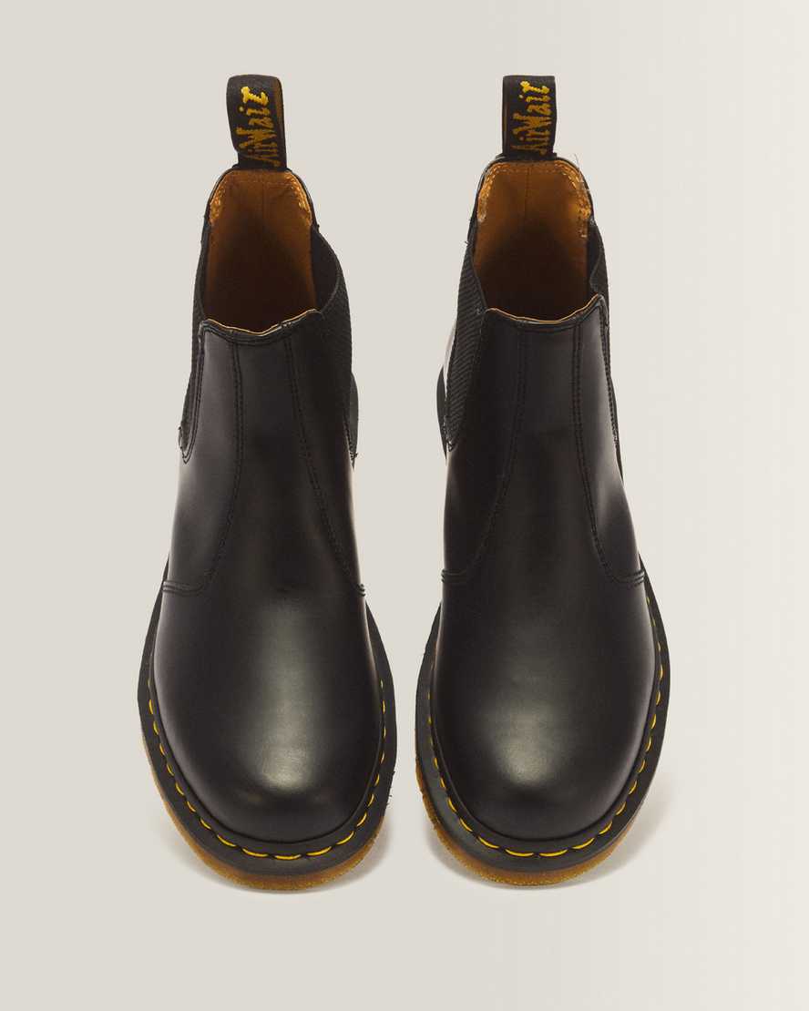 2976 Yellow Stitch Smooth Leather Chelsea Boots — Black