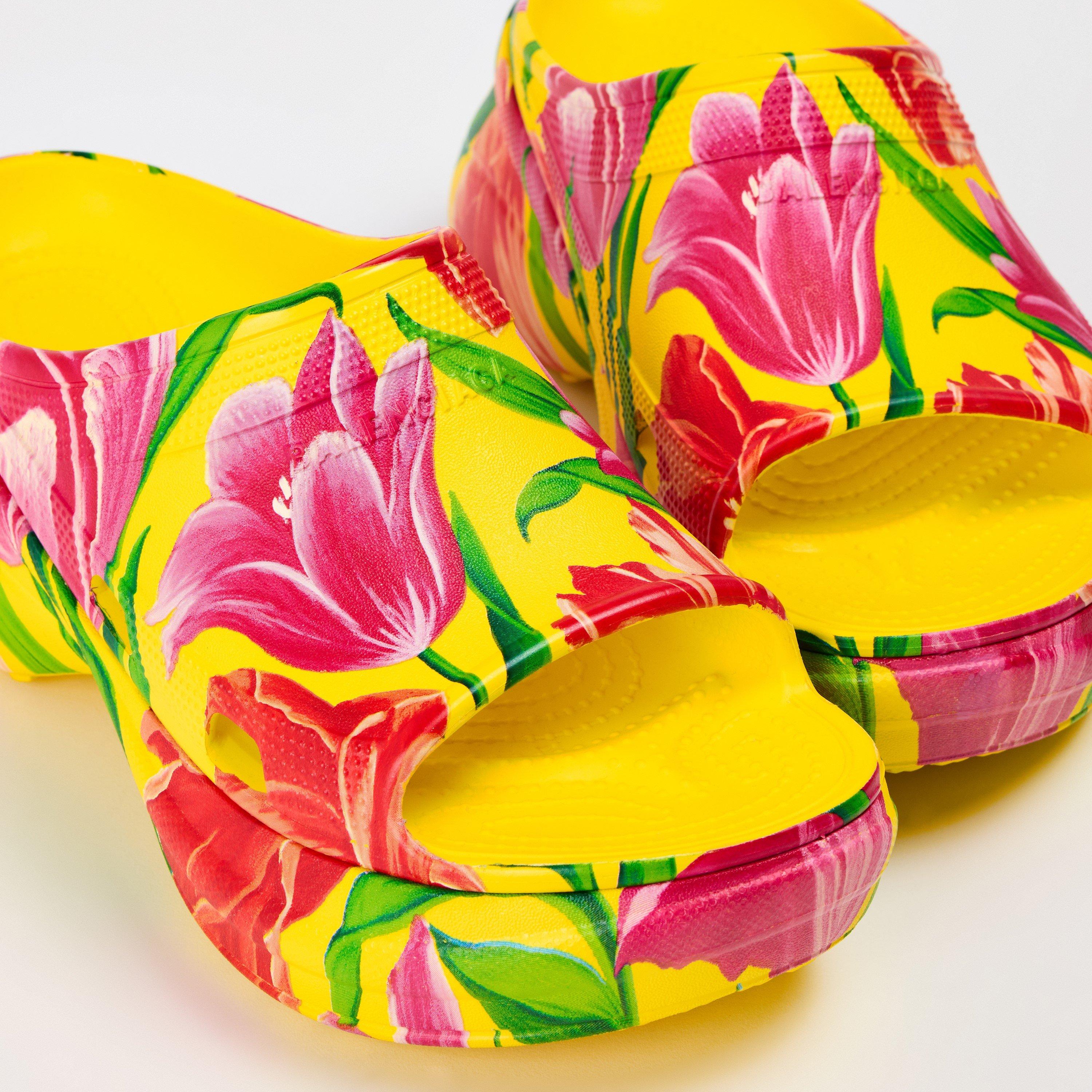 Women's Pool Shoes