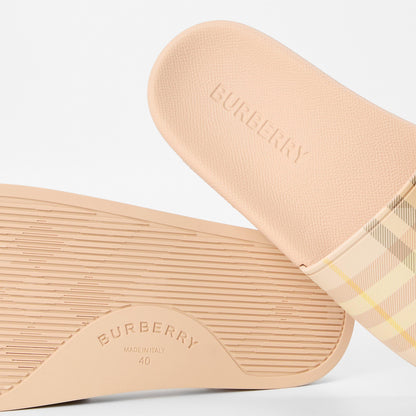 Vintage Check Furley Sliders