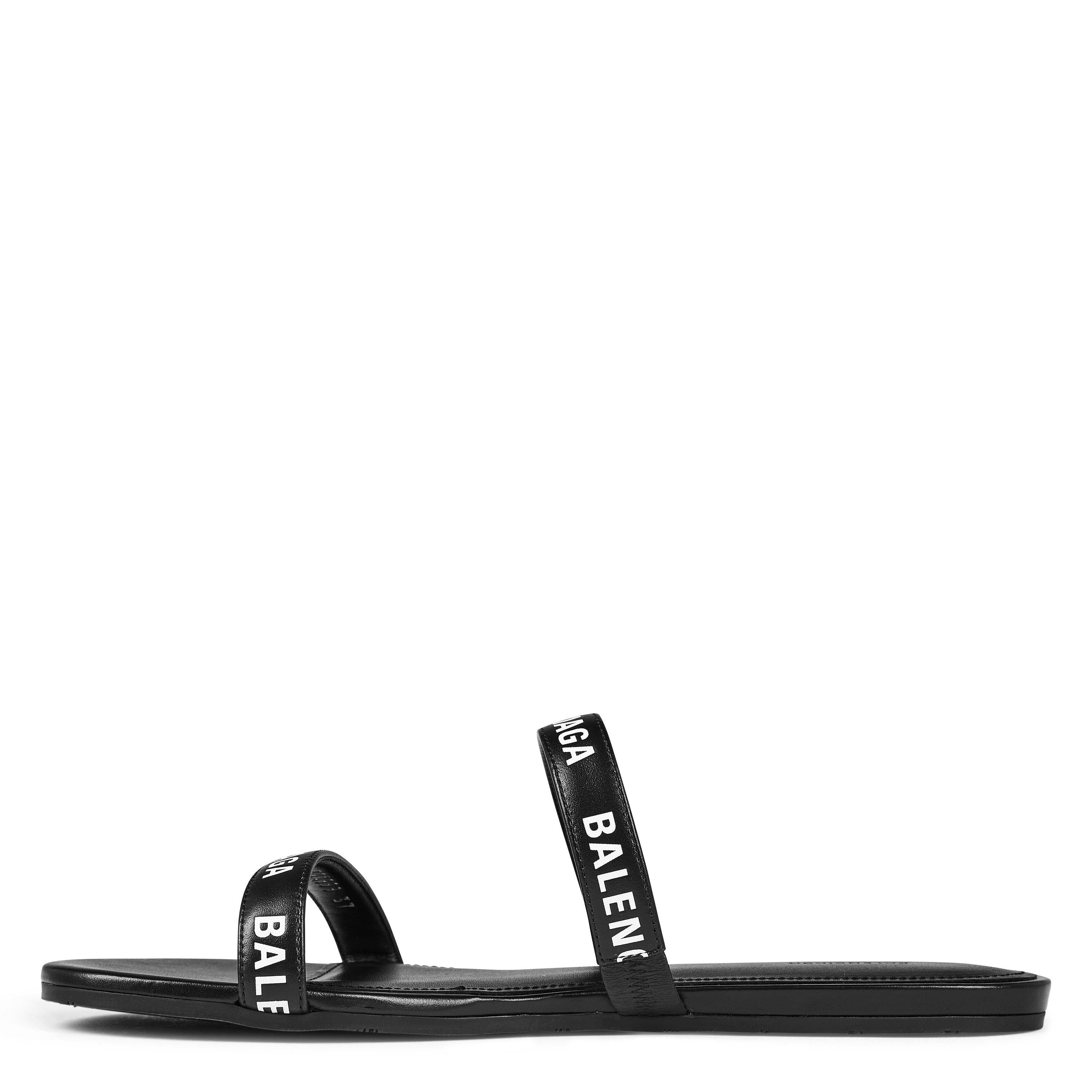 Round Flat Sandals