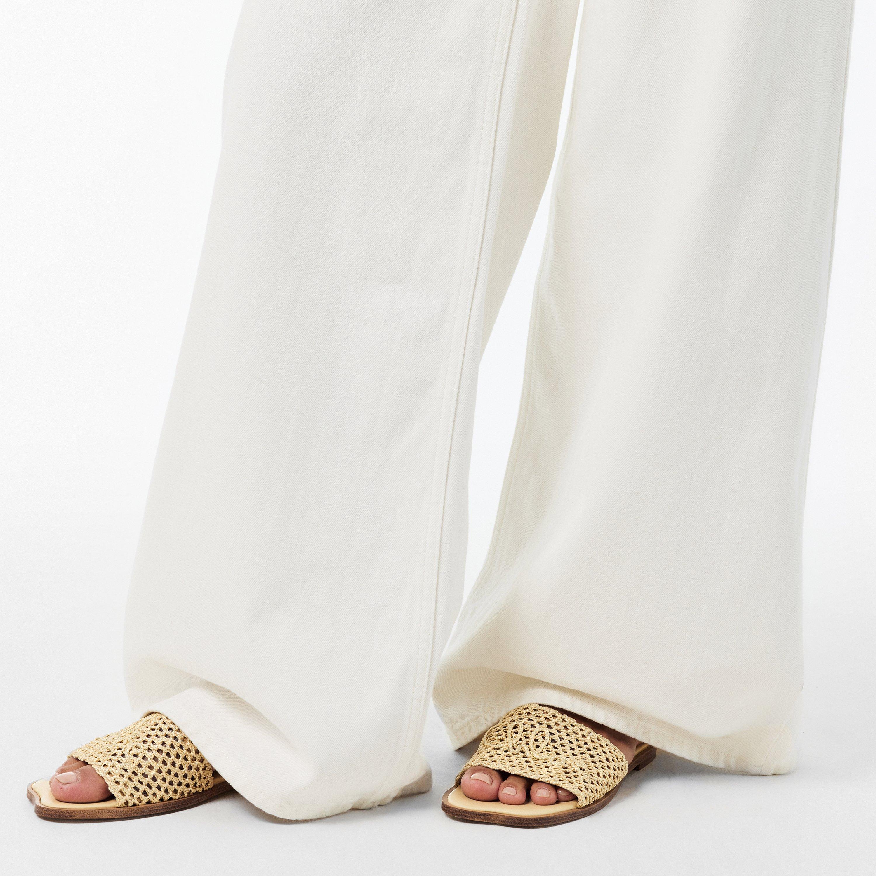 Flower Flat Sandals