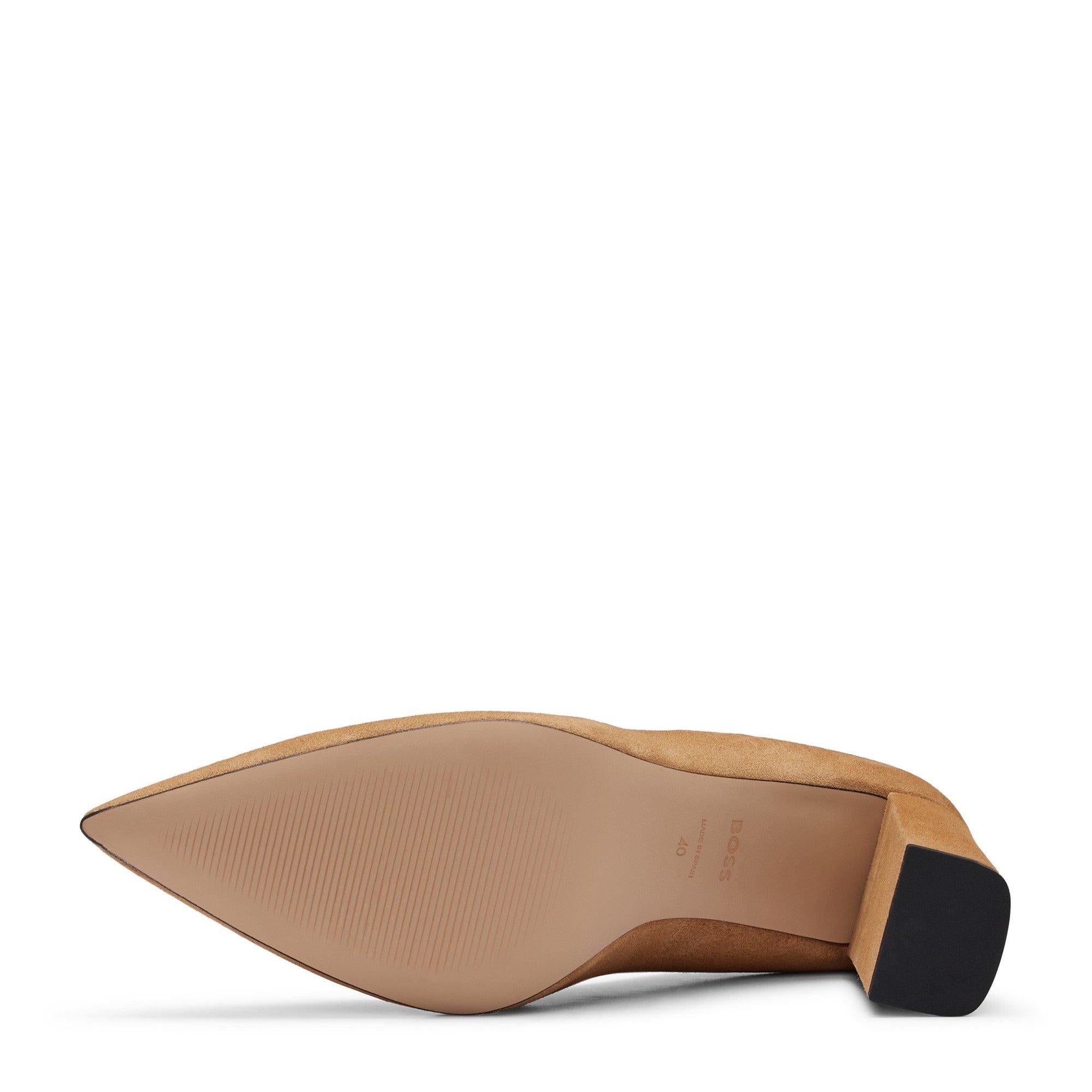 Janet_ChPump90_SD 10254720 01