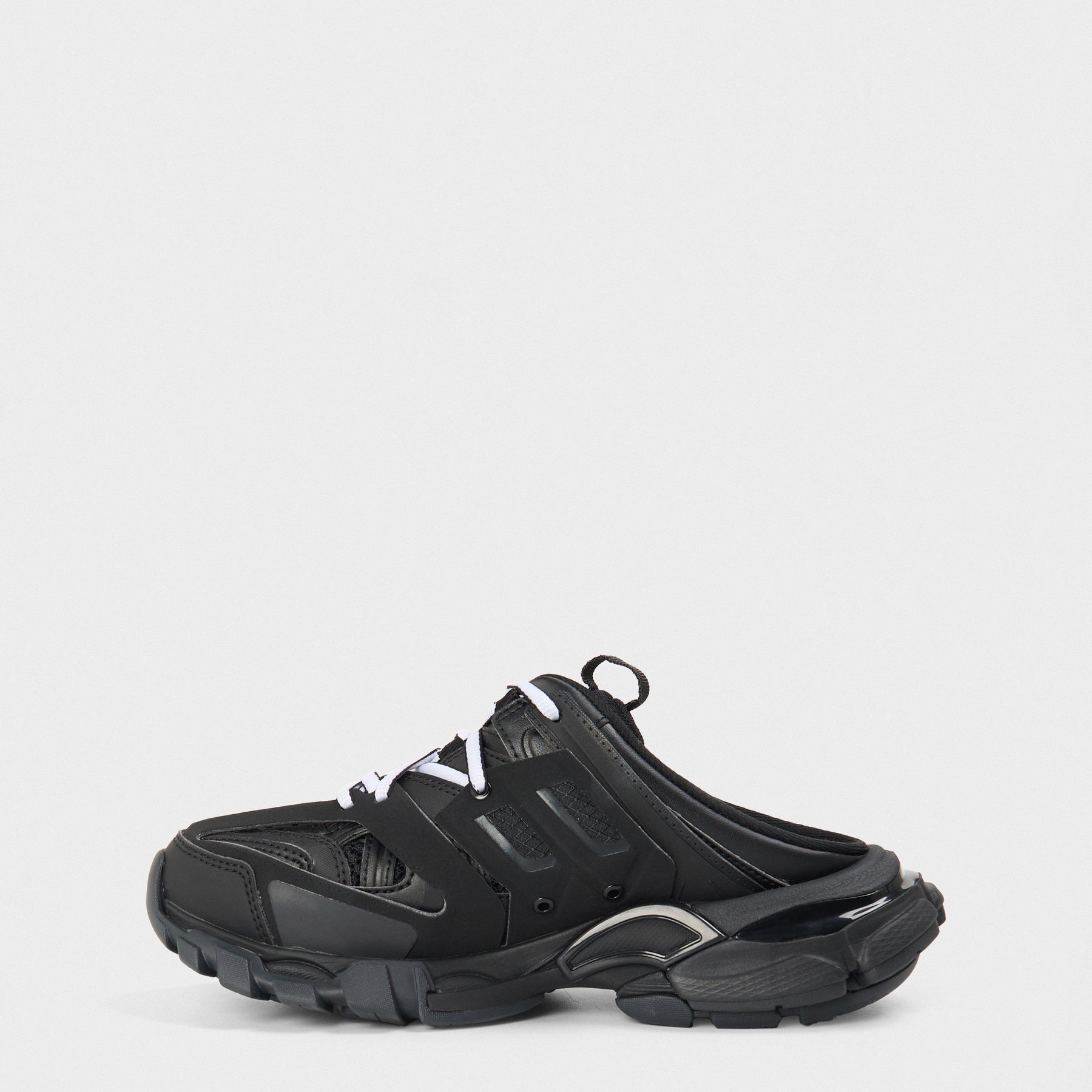 Trainer Mules
