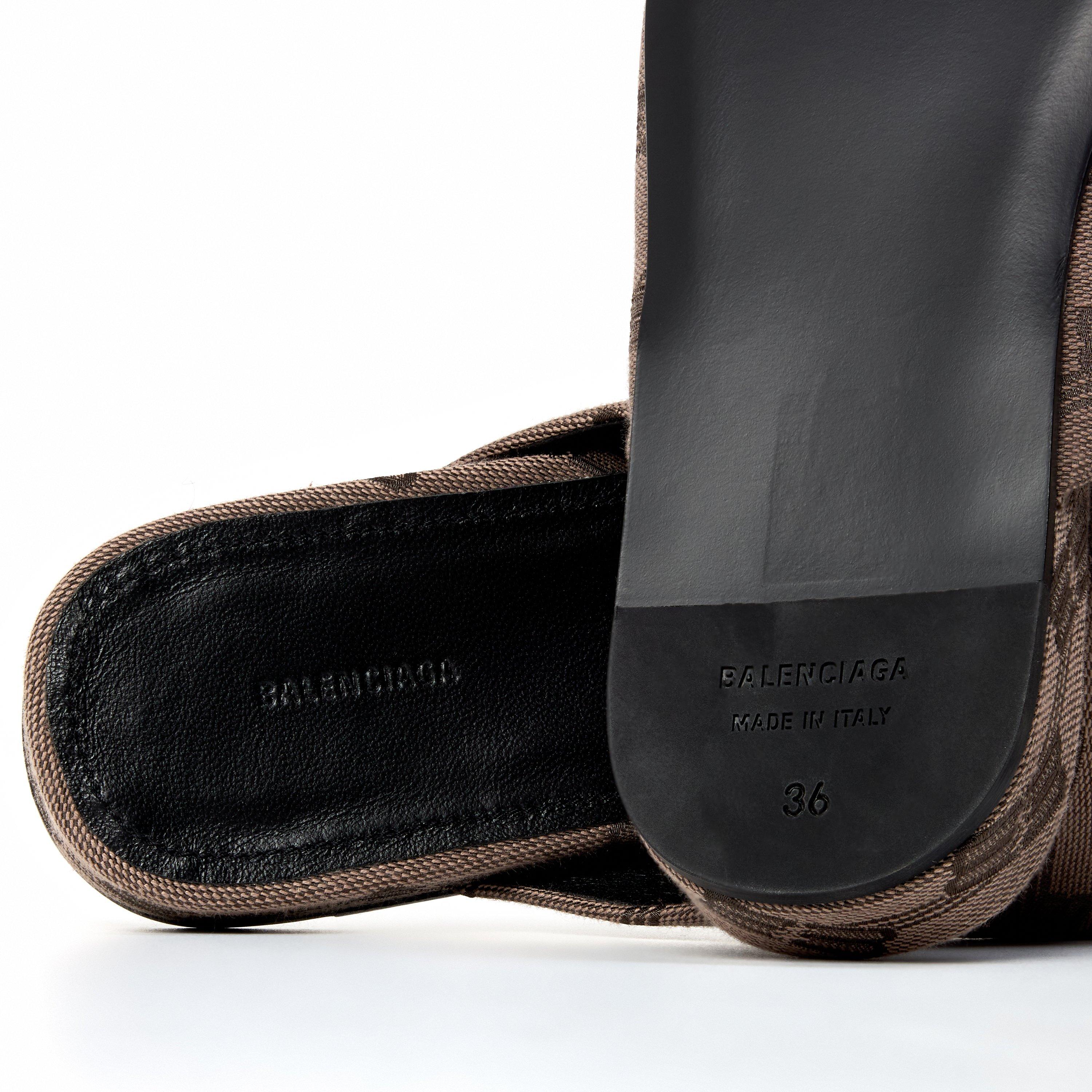Women's Flat Mules