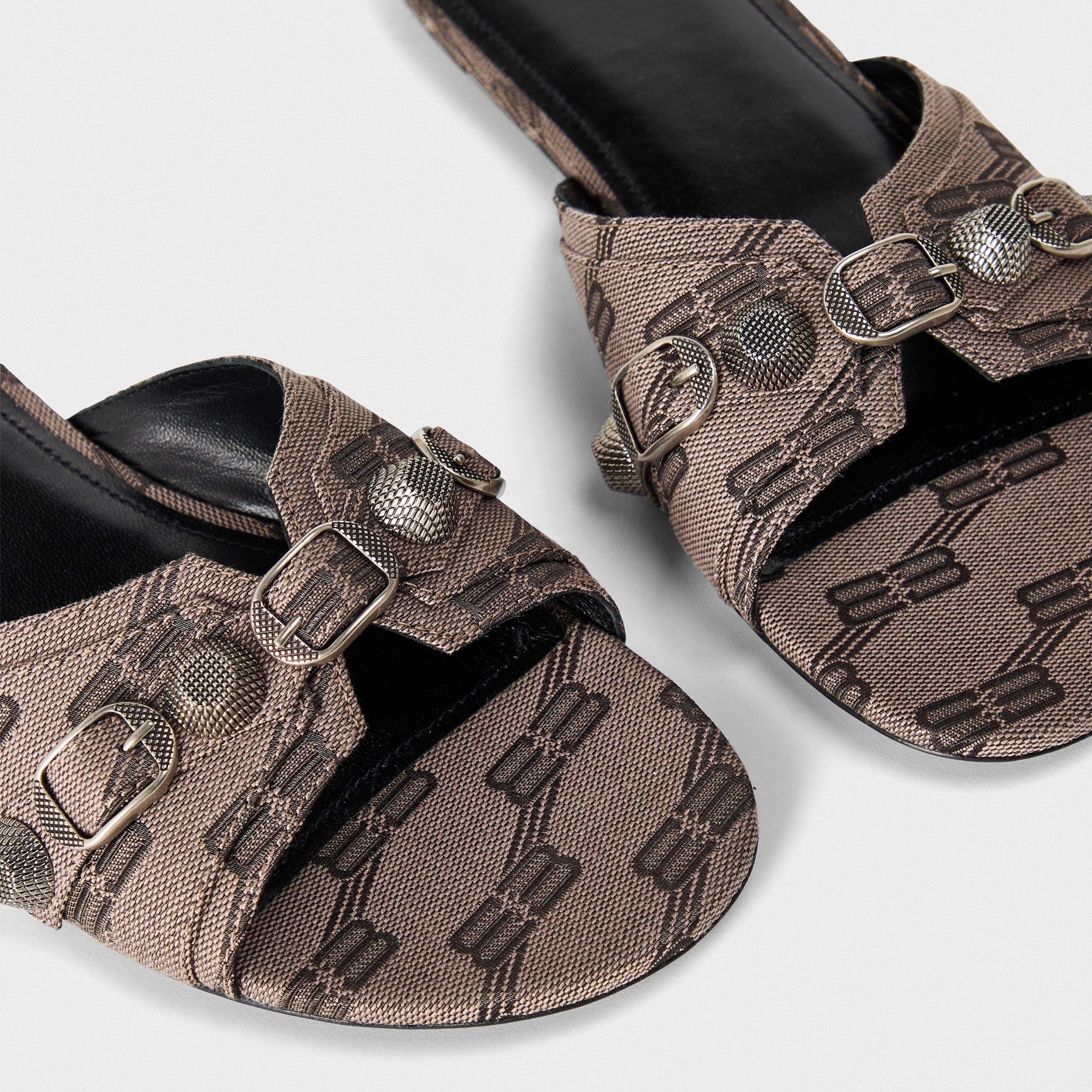 Bal Cagole Sandal Ld99