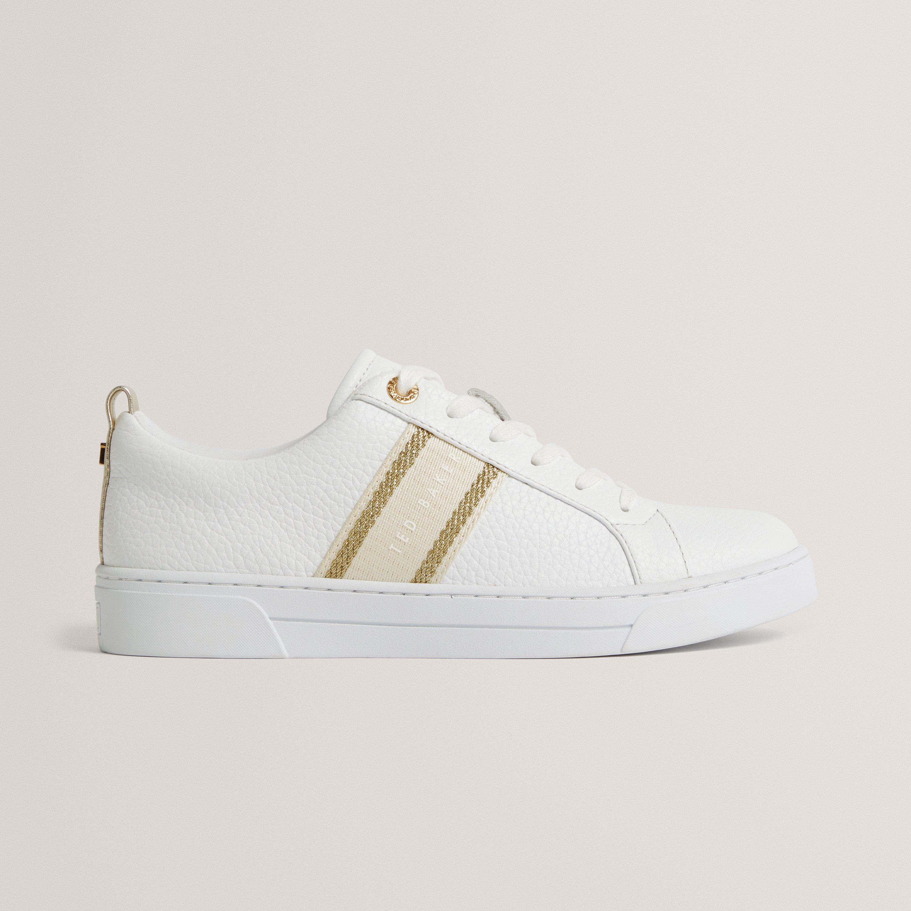 Low-Top Trainers