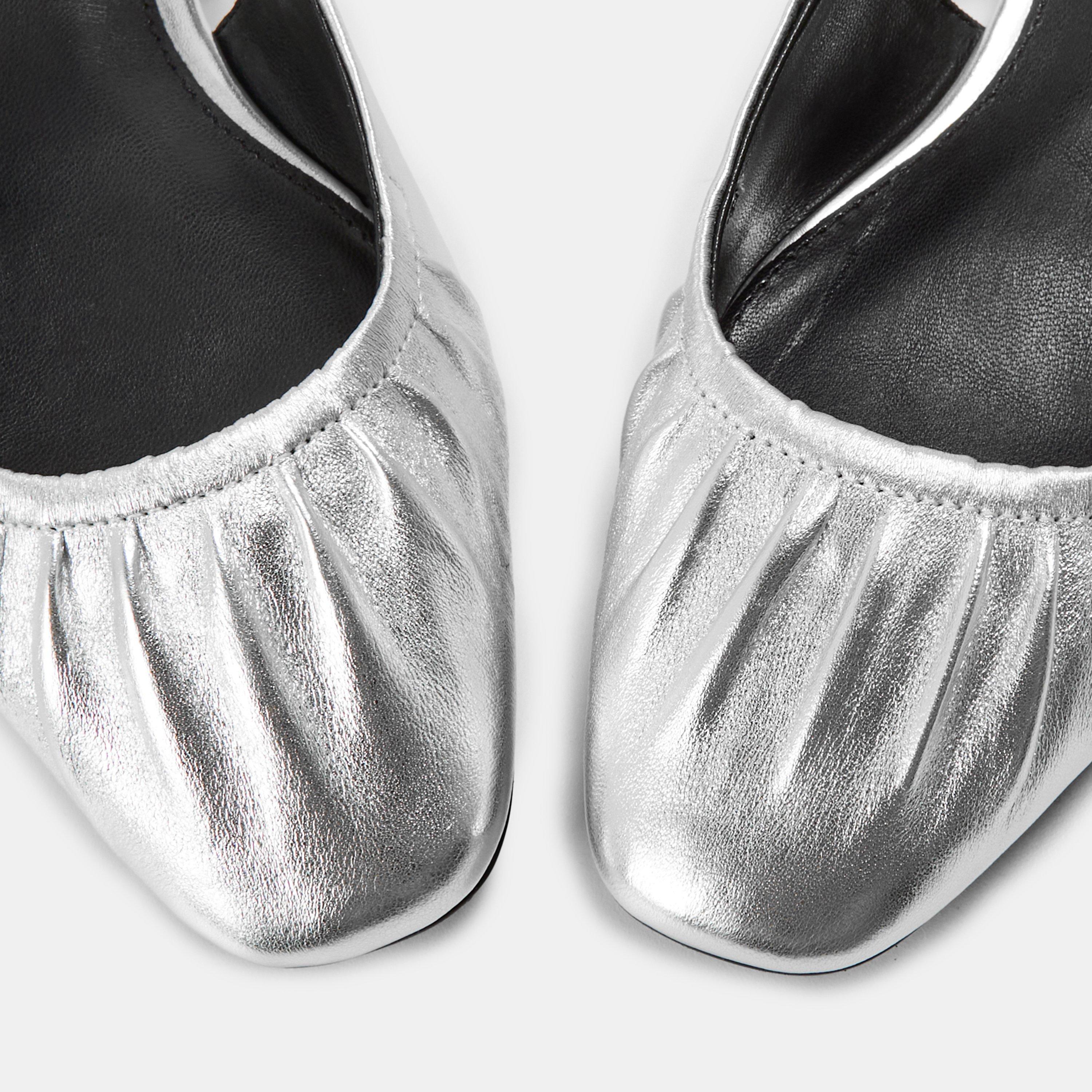 Garson Flat Sandals