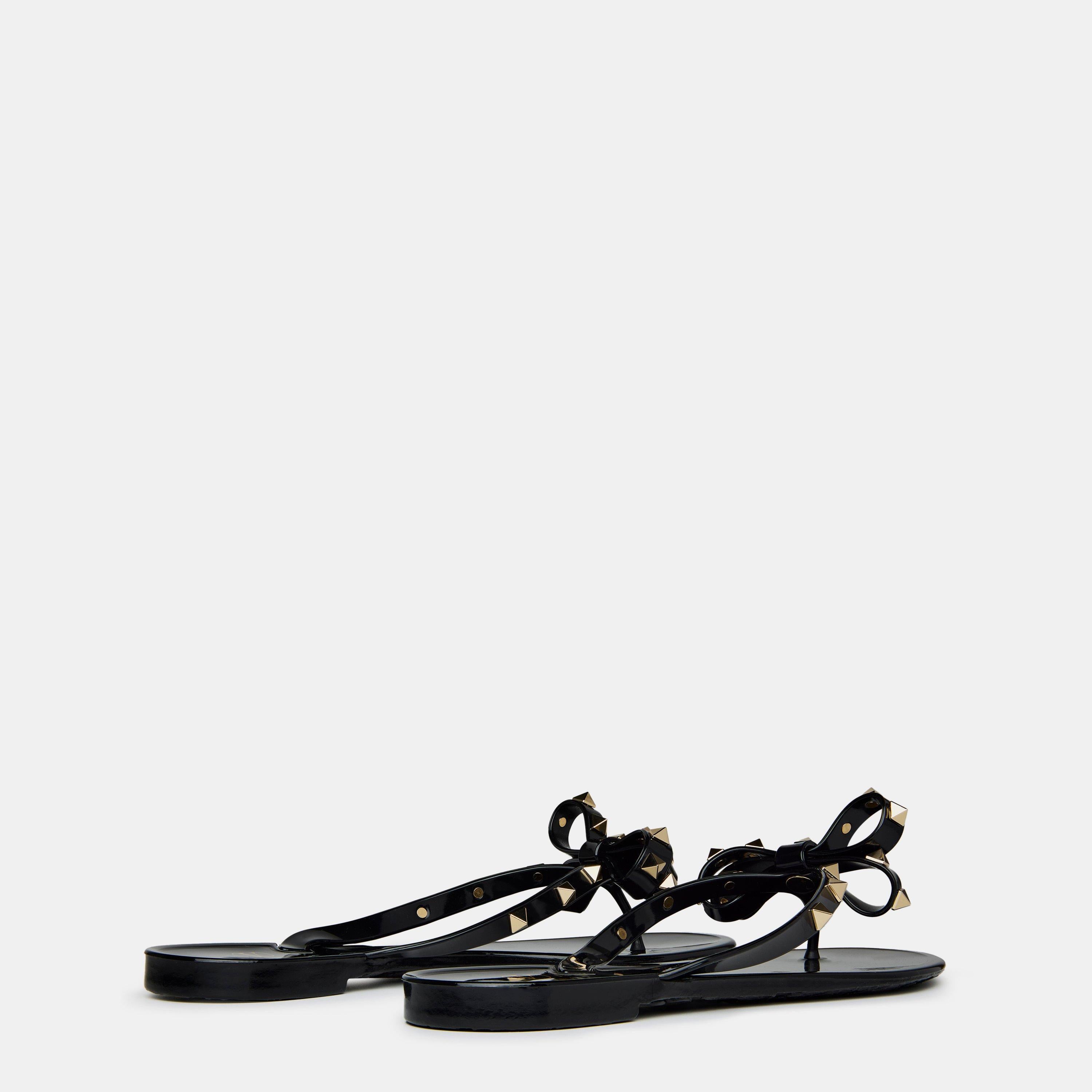 Rockstud Thong Sandals