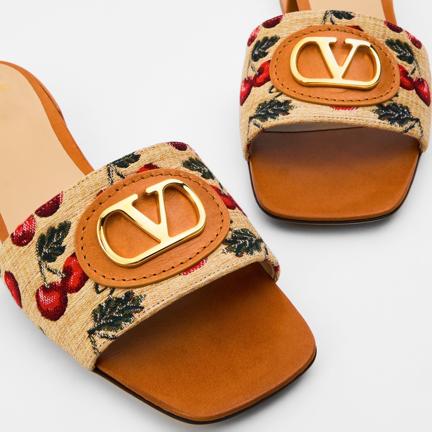 Vlogo Raffia-Jacquard Cherry Slides.