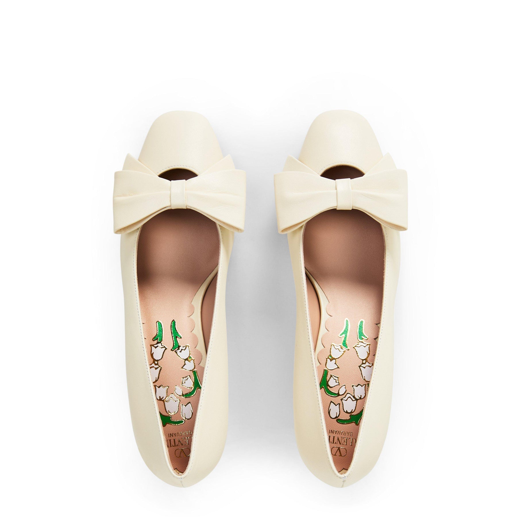 Bowow Pumps