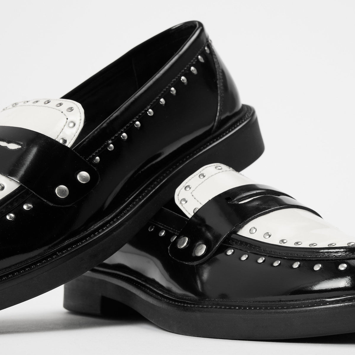Harloe Flat Mules