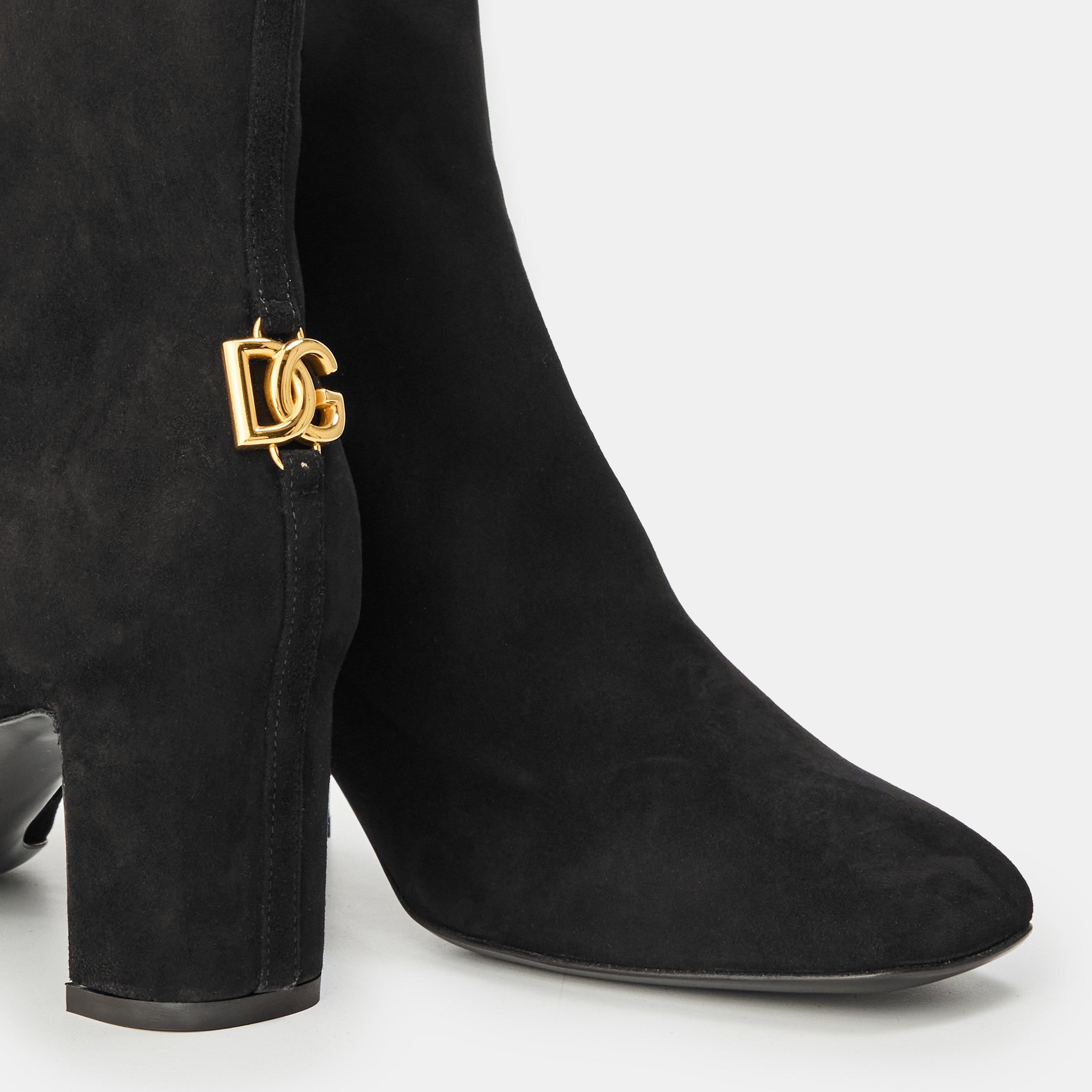 Structured Ankle Heeled Boots