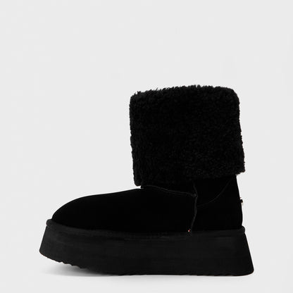 St. Moritz Snug Boots