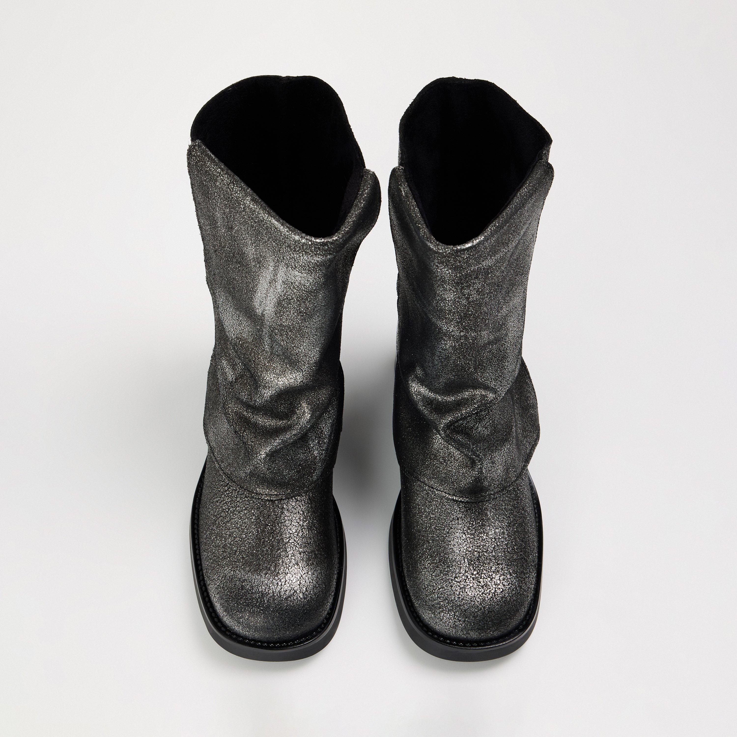 Bonfire Ankle Heeled Boots