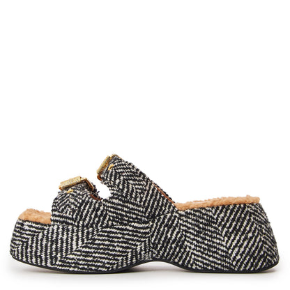 Flatform Sandals