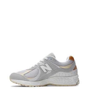 2002r Running Shoes
