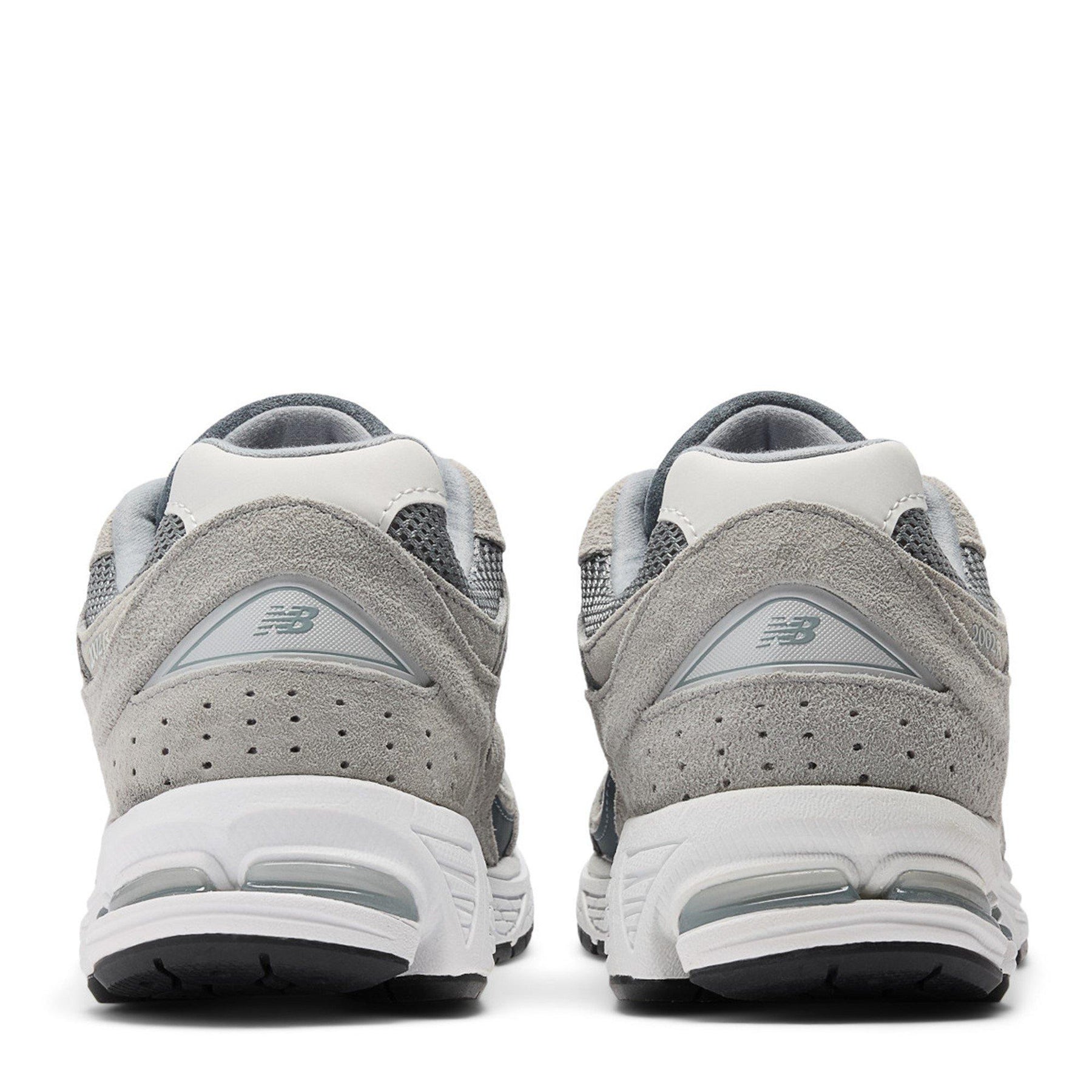 2002r Running Shoes