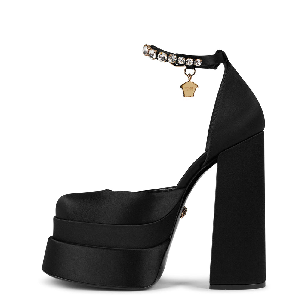 Medusa Aevitas Platform Pumps
