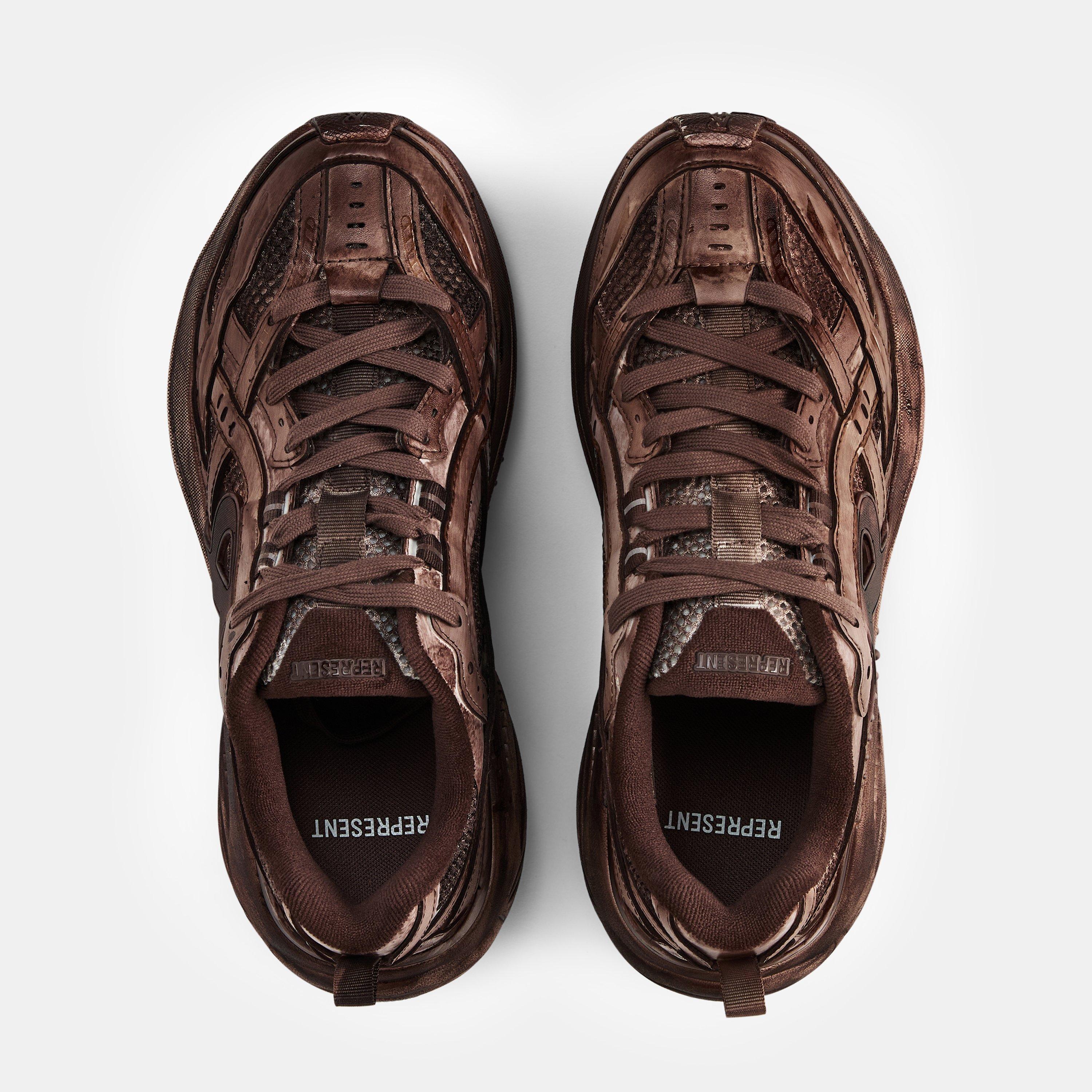 Storm Runners