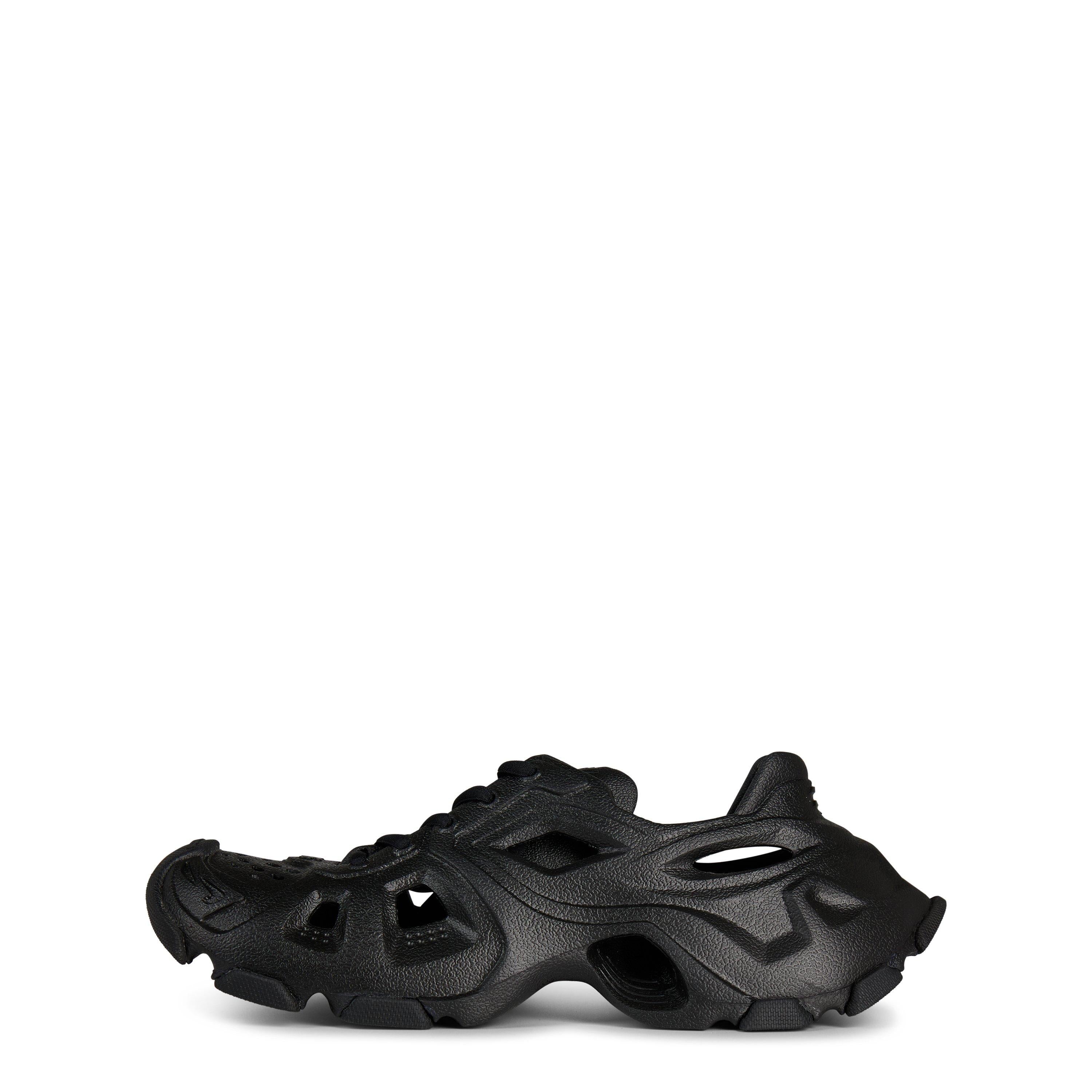 Women's Lace-Up Runners