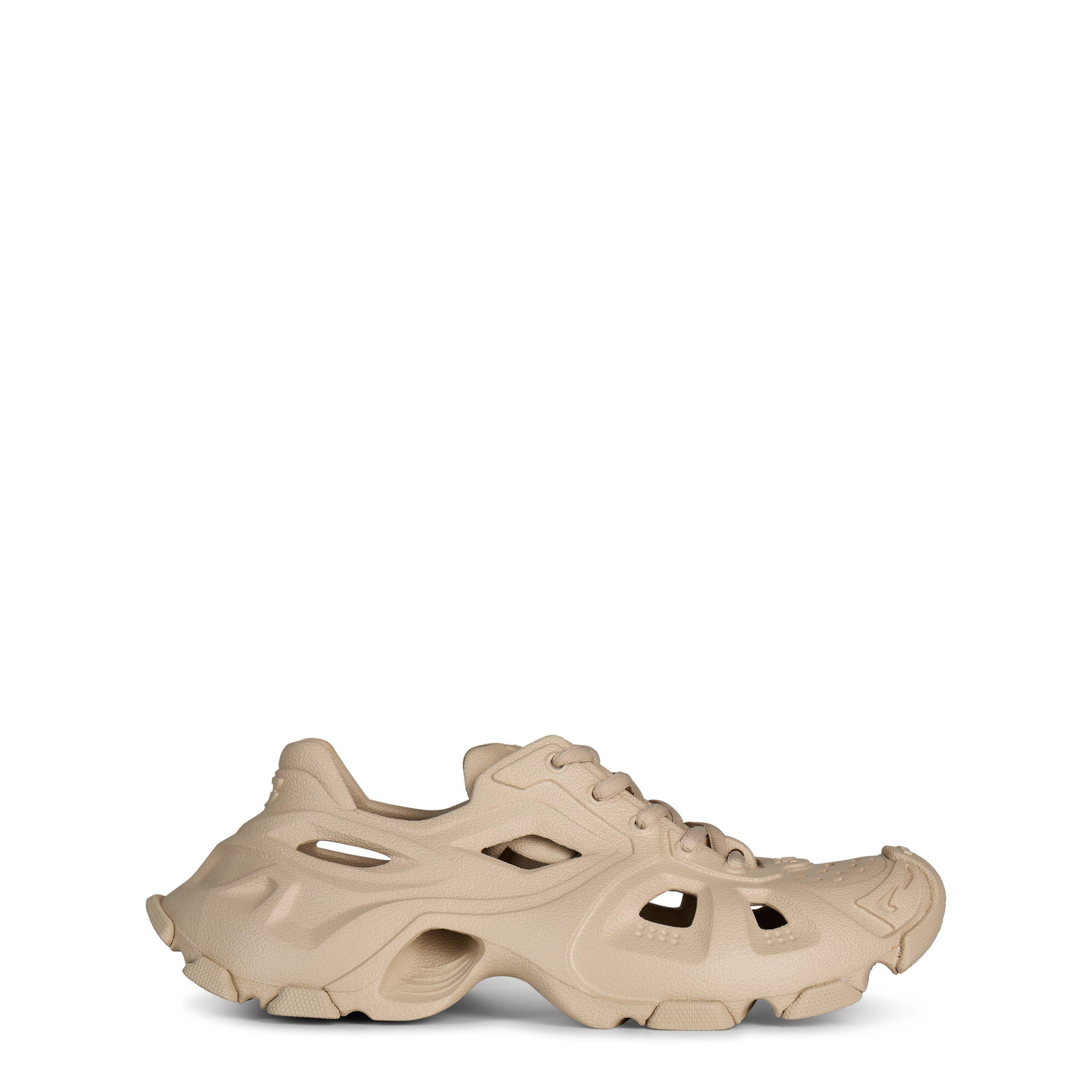 HD Rubber Low Top Sneakers