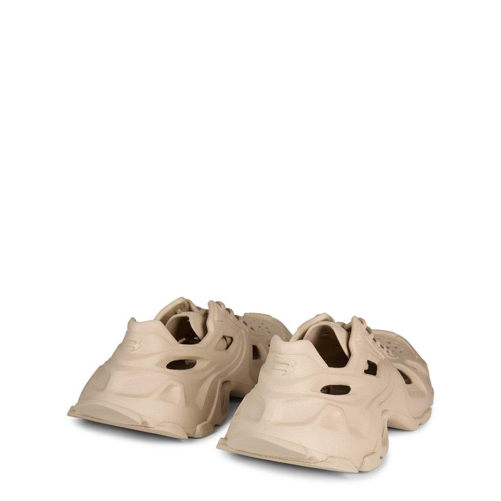 HD Rubber Low Top Sneakers