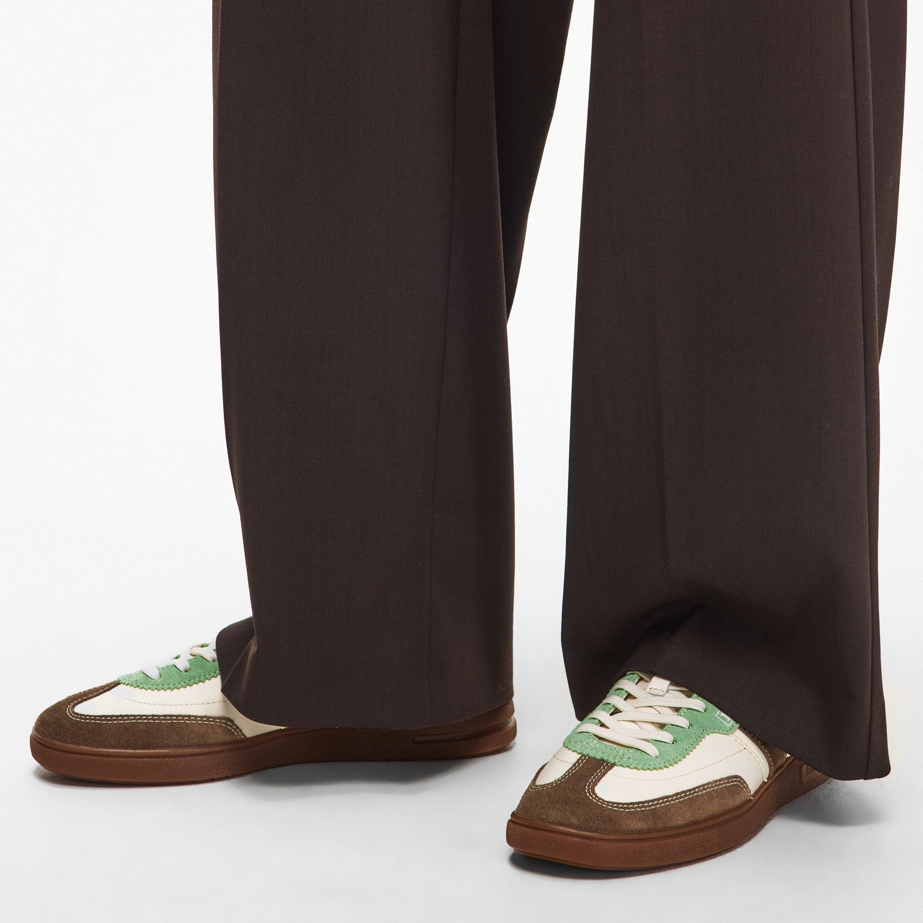 Bedford Low-Top Trainers