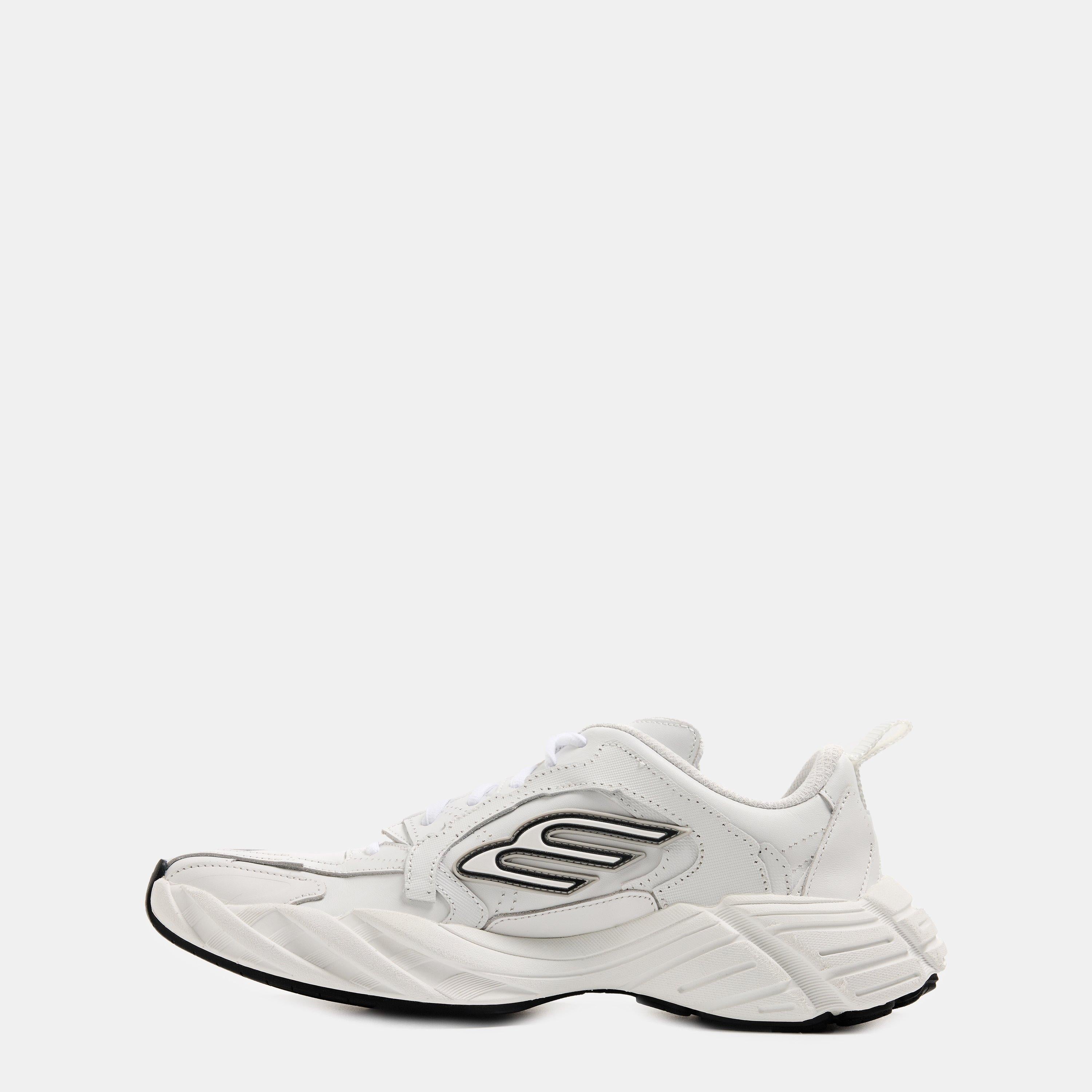 Monday Trainers