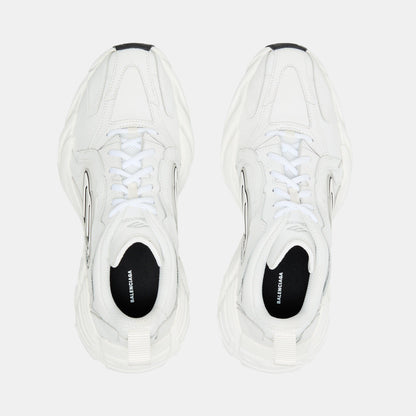 Monday Trainers