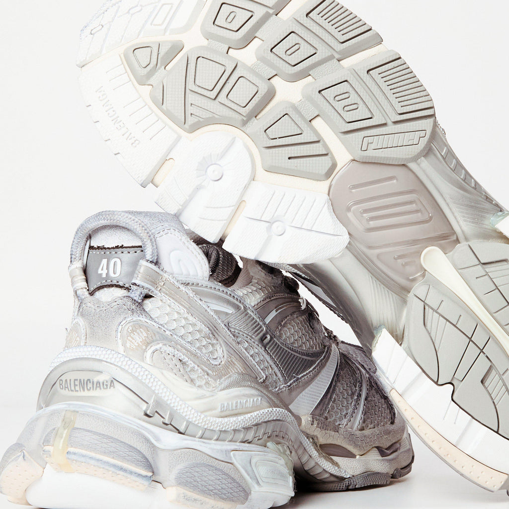 Women's Leather Runners