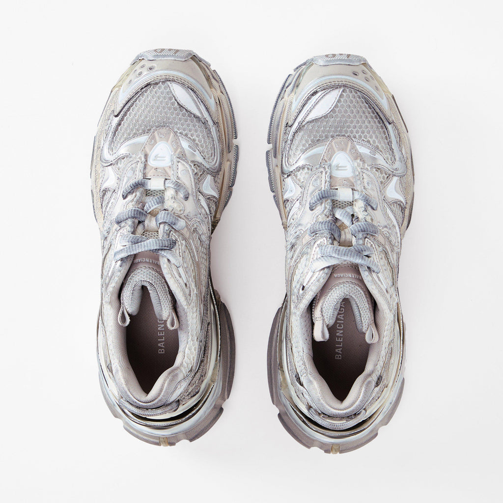 Women's Leather Runners