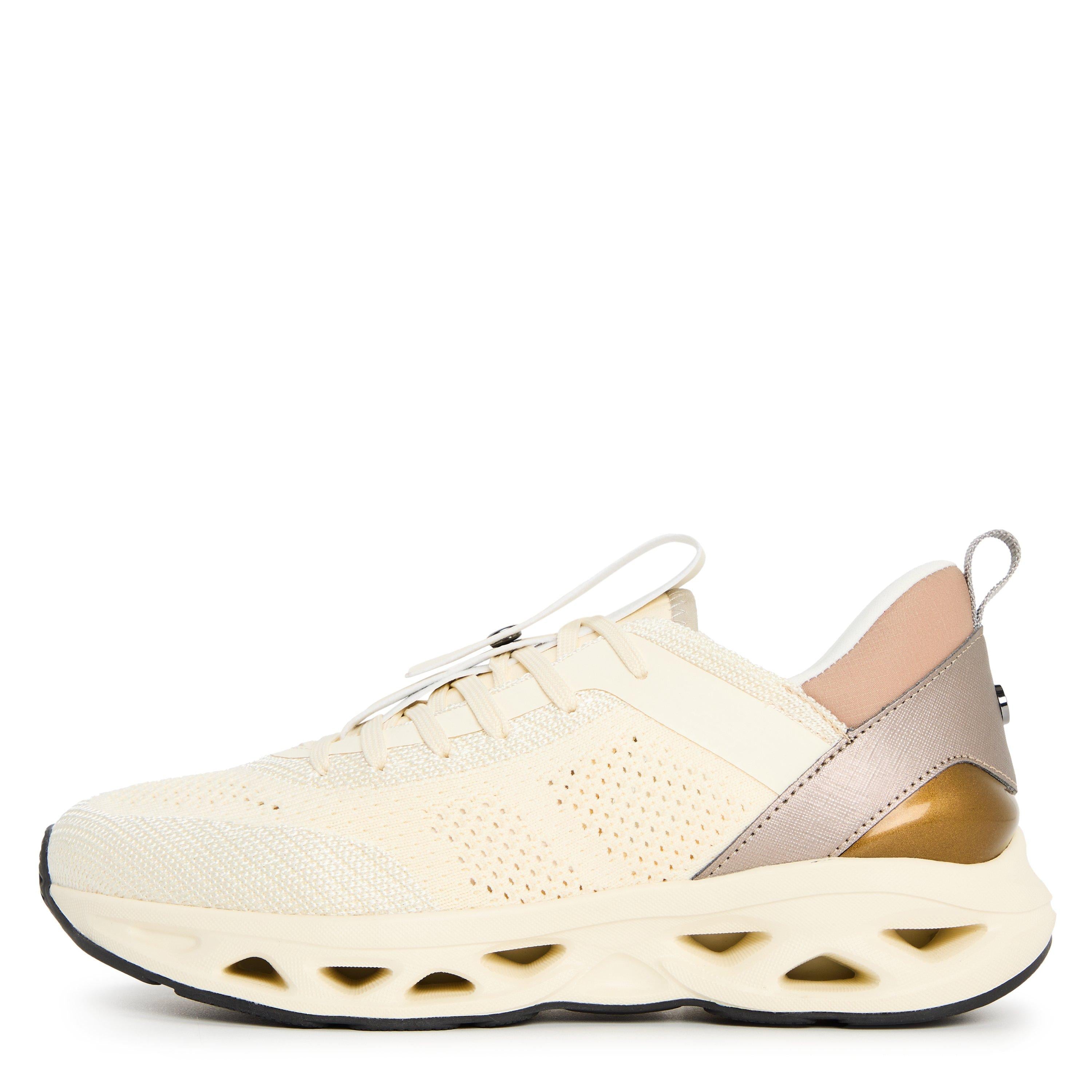 Surge Low-Top Trainers